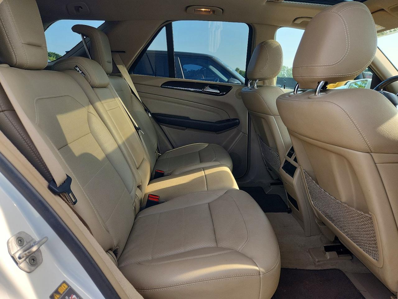 2015 Mercedes-benz Ml 350 4matic White vin: 4JGDA5HB5FA446581