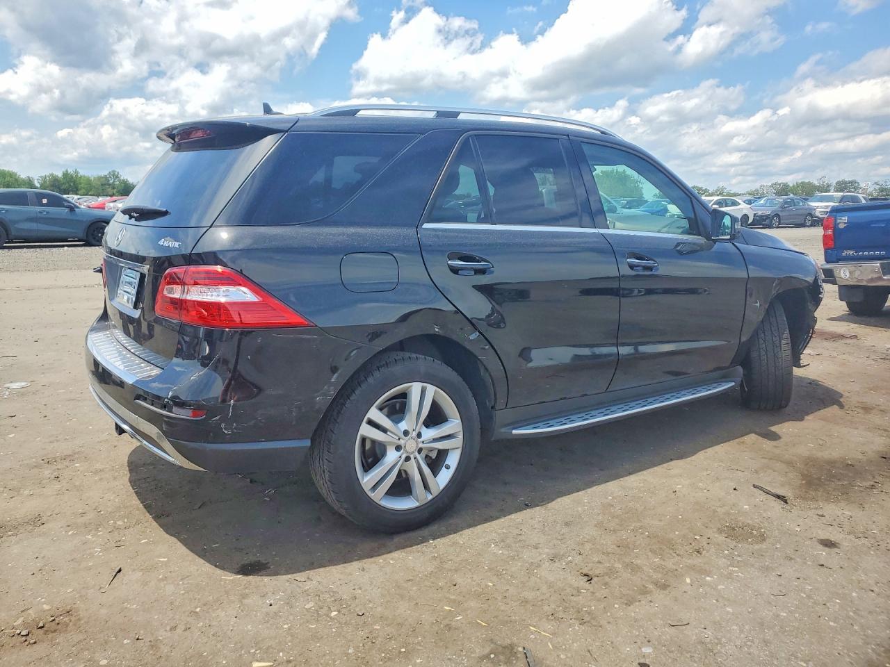 2015 Mercedes-benz Ml 350 4matic Black vin: 4JGDA5HB5FA464367