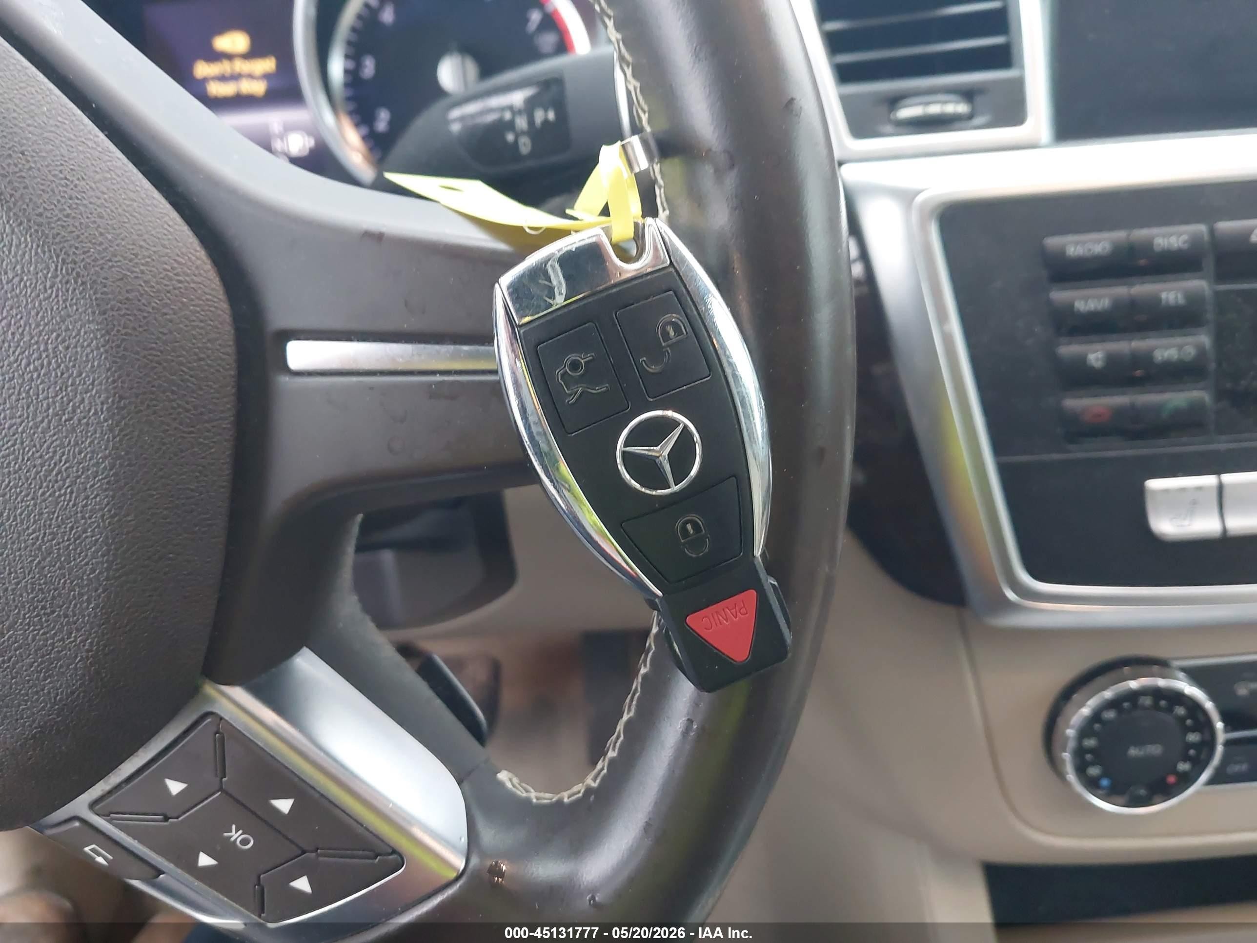 2015 Mercedes-benz Ml 350 4matic White vin: 4JGDA5HB5FA576005