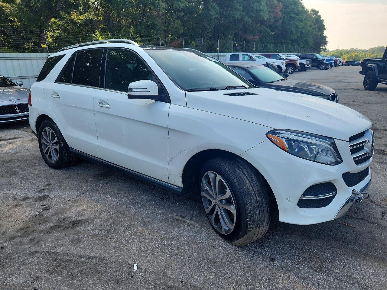 2017 Mercedes-benz Gle 350 4matic Белый vin: 4JGDA5HB5HA815930