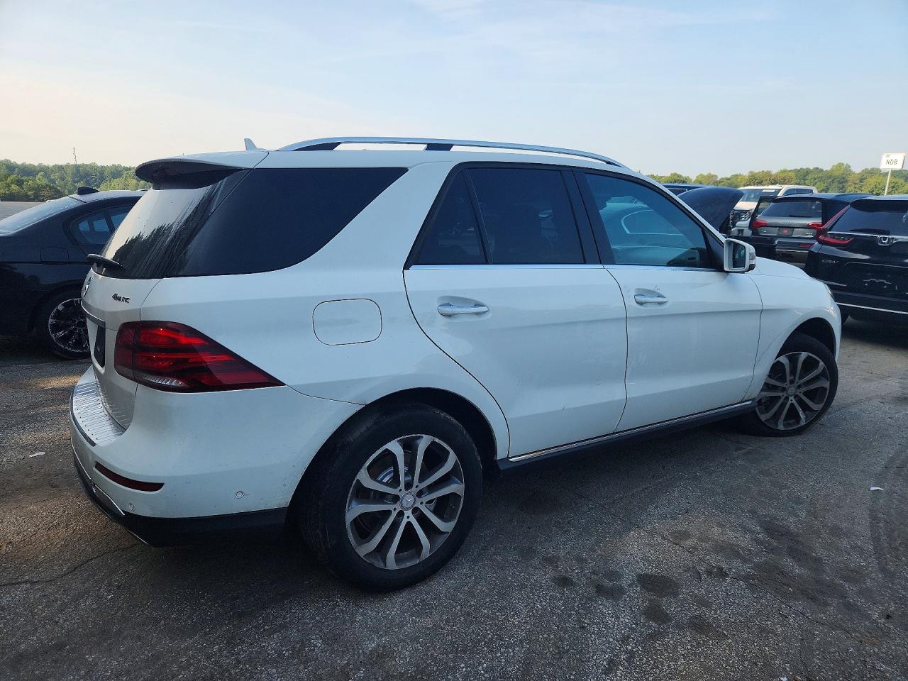 2017 Mercedes-benz Gle 350 4matic Белый vin: 4JGDA5HB5HA815930