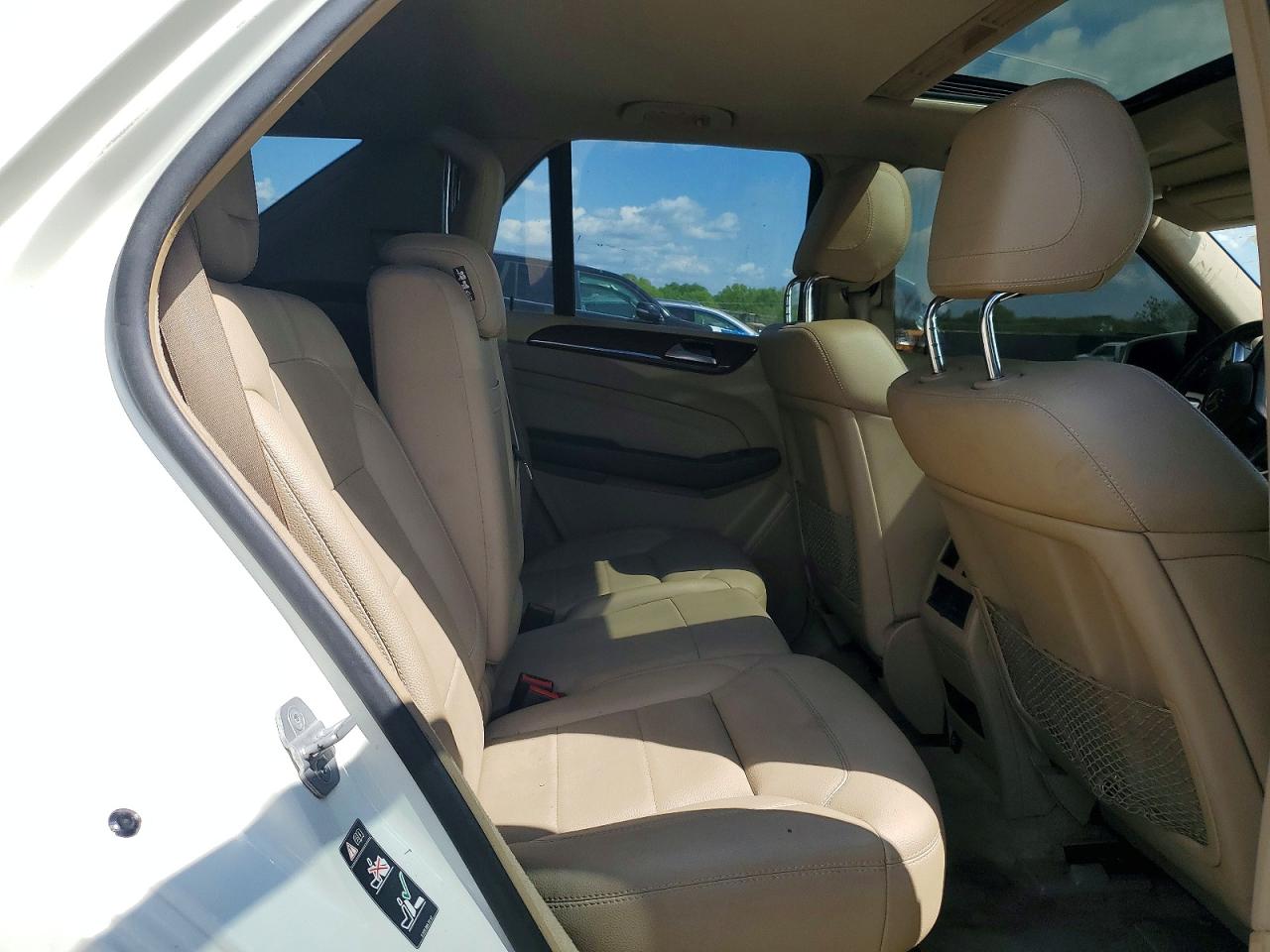 2012 Mercedes-benz Ml 350 4matic White vin: 4JGDA5HB6CA007708