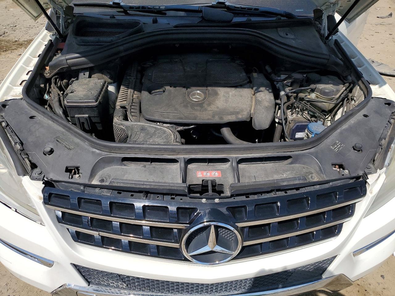 2012 Mercedes-benz Ml 350 4matic White vin: 4JGDA5HB6CA007708