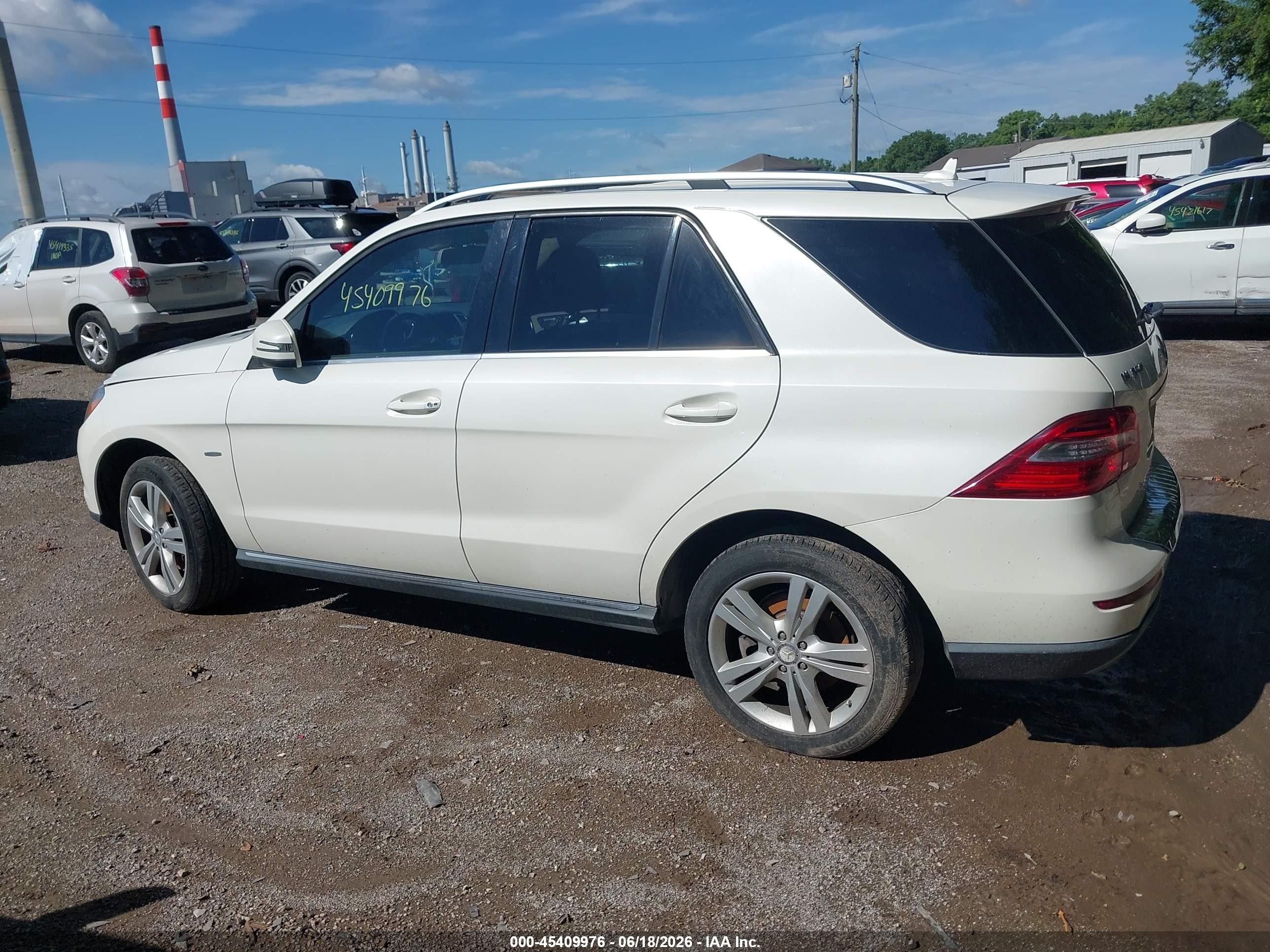 2012 Mercedes-benz Ml 350 4matic Белый vin: 4JGDA5HB6CA023181