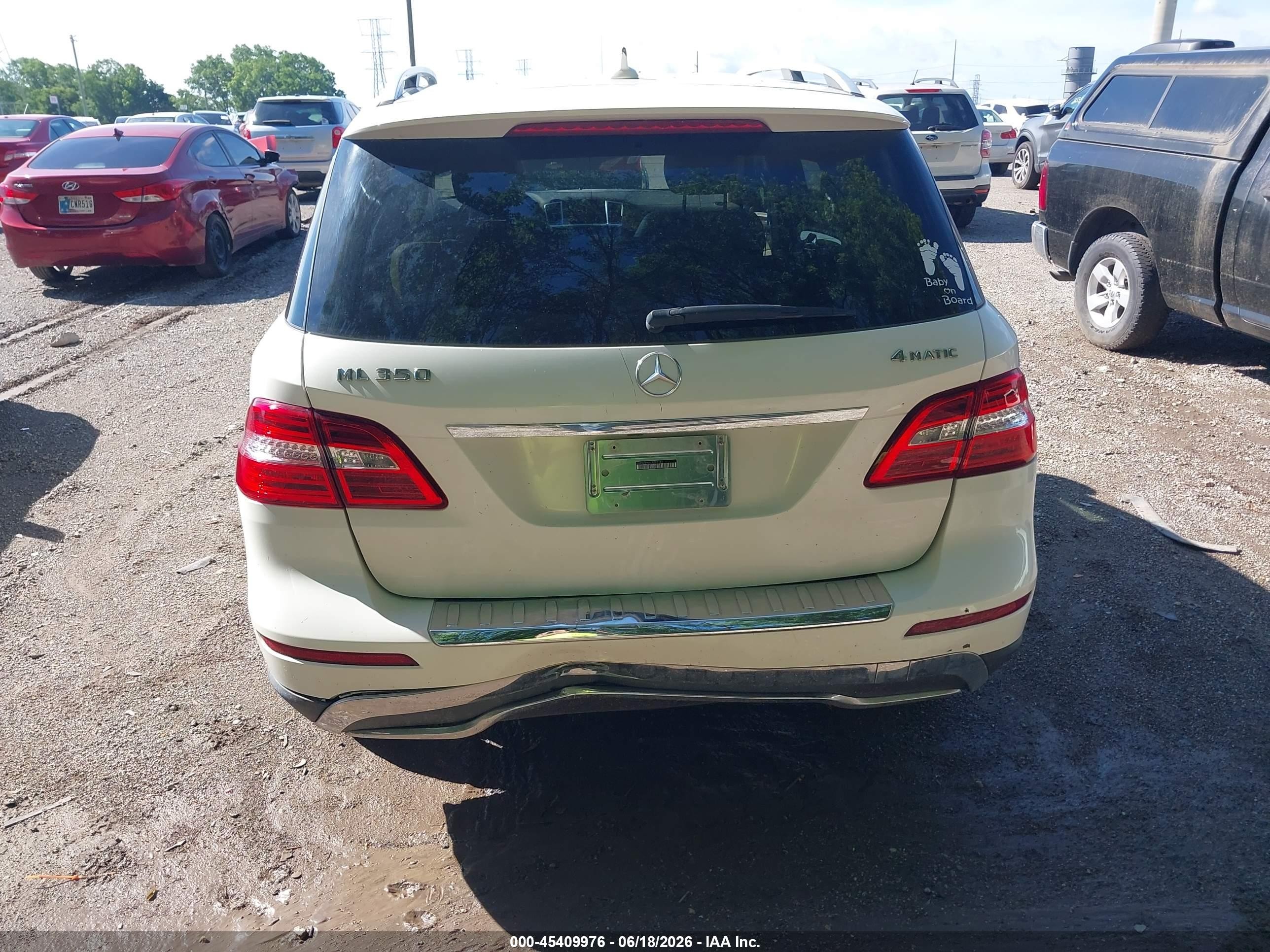 2012 Mercedes-benz Ml 350 4matic Белый vin: 4JGDA5HB6CA023181