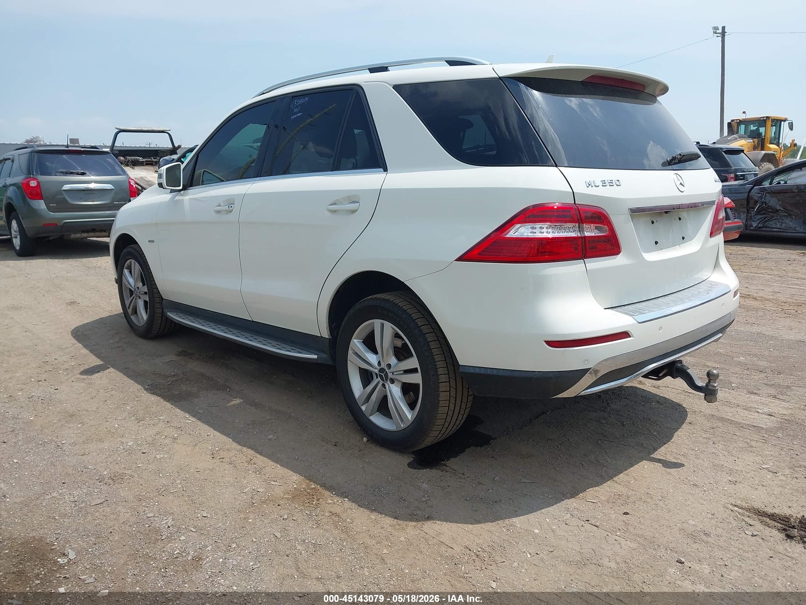 2012 Mercedes-benz Ml 350 4matic White vin: 4JGDA5HB6CA023486