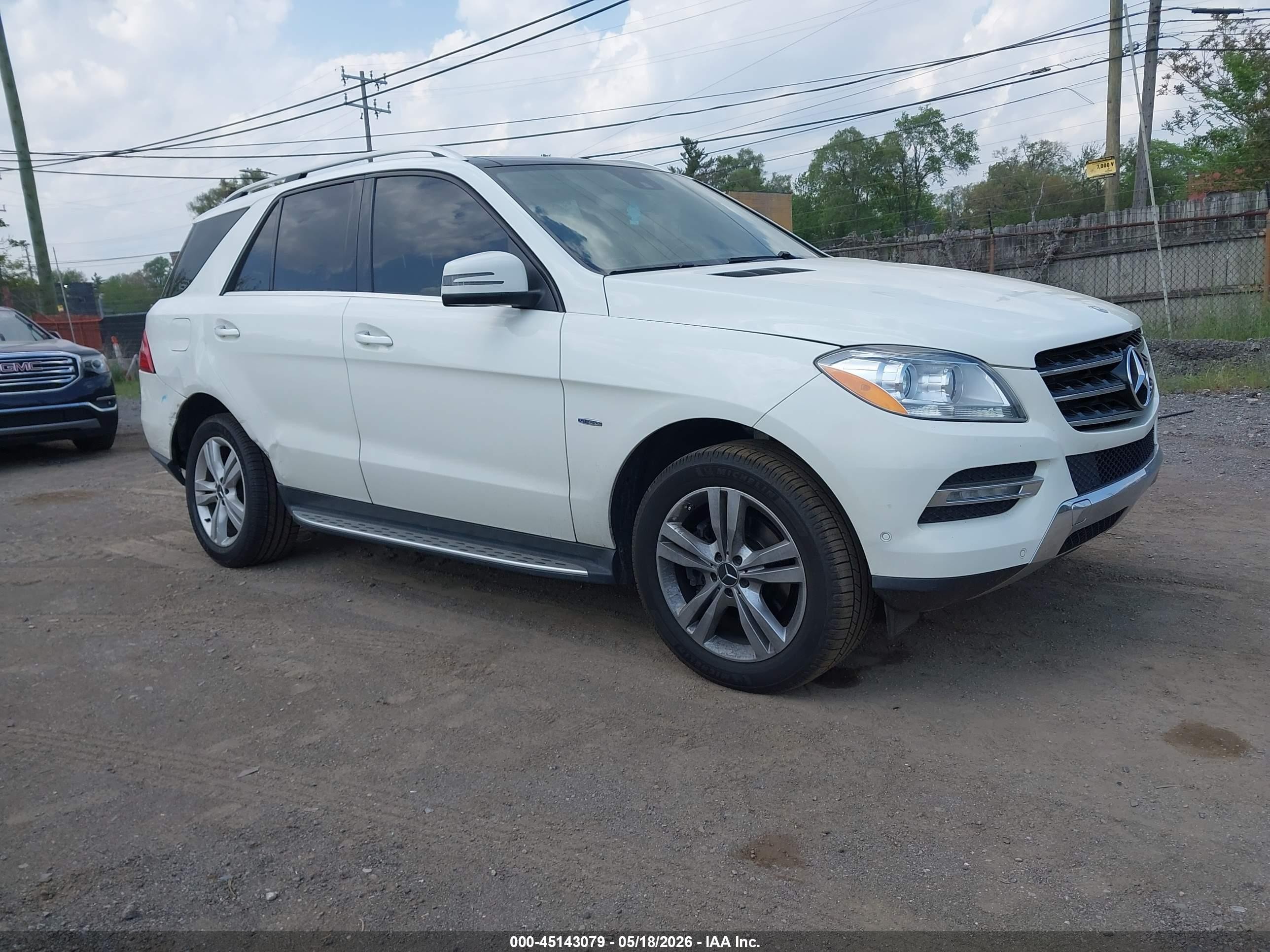 2012 Mercedes-benz Ml 350 4matic White vin: 4JGDA5HB6CA023486
