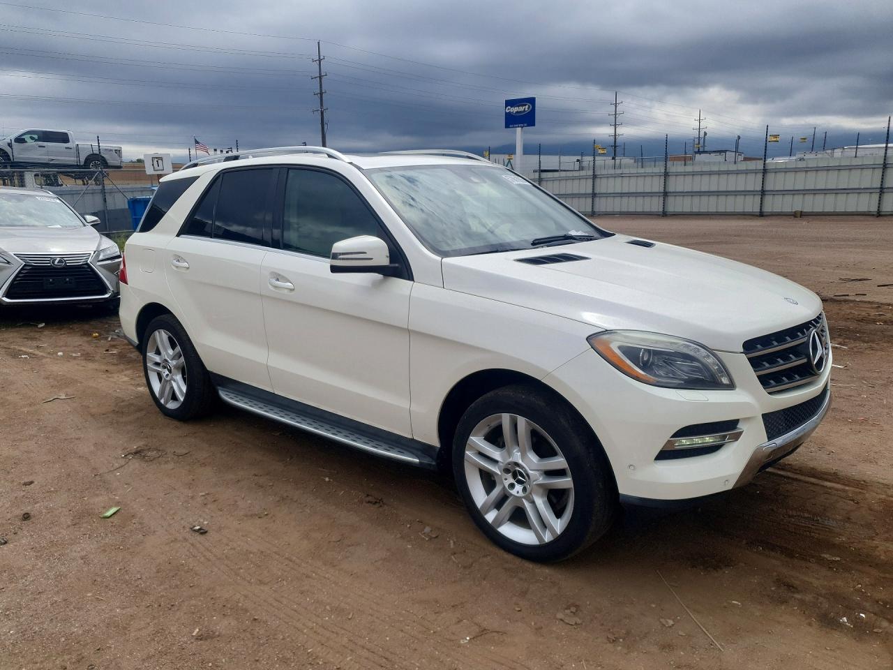 2013 Mercedes-benz Ml 350 4matic White vin: 4JGDA5HB6DA104179