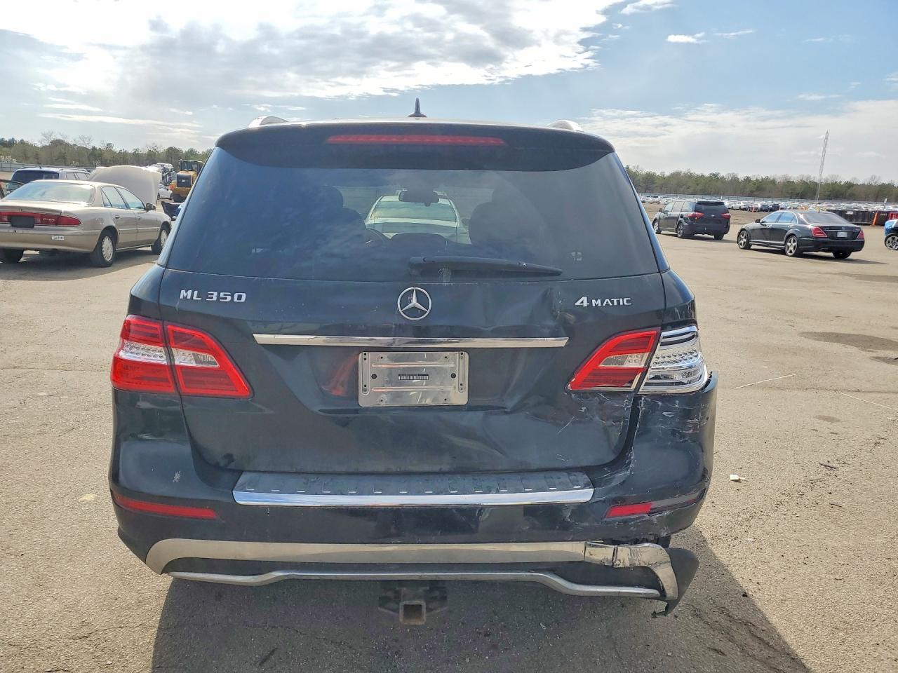 2013 Mercedes-benz Ml 350 4matic Black vin: 4JGDA5HB6DA120138