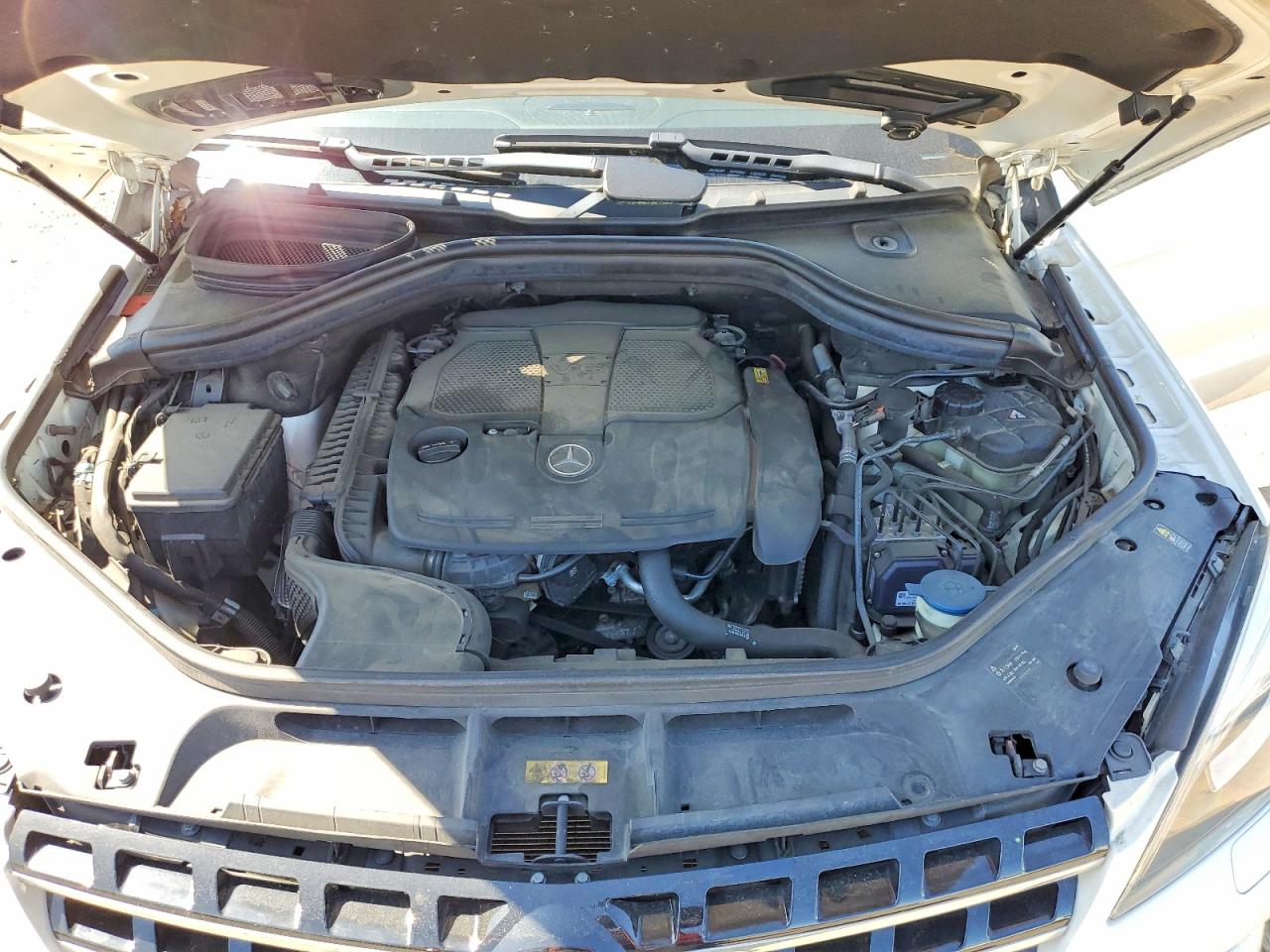 2013 Mercedes-benz Ml 350 4matic Белый vin: 4JGDA5HB6DA137621