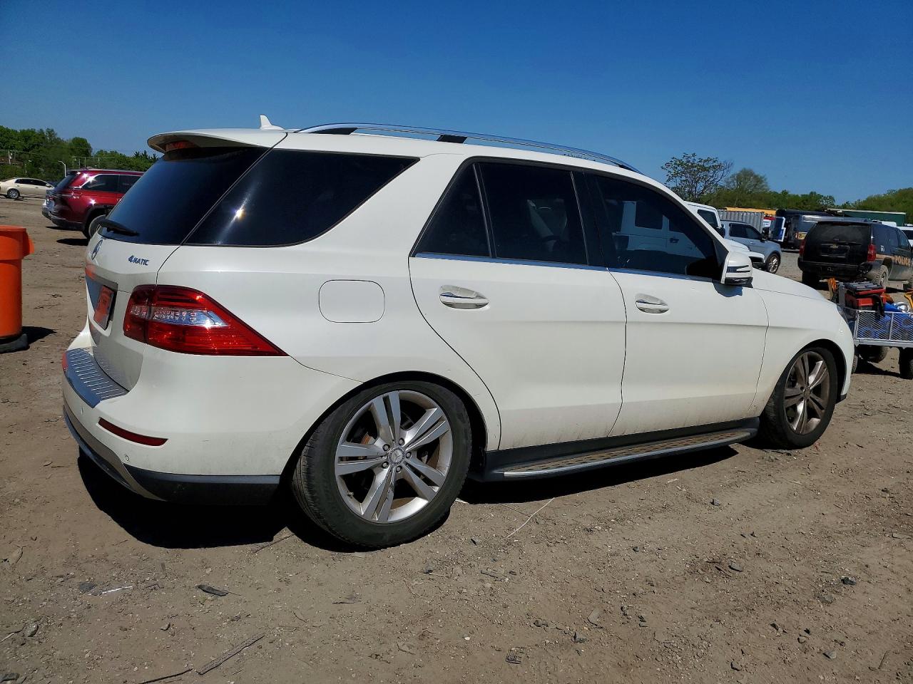2013 Mercedes-benz Ml 350 4matic Белый vin: 4JGDA5HB6DA137621