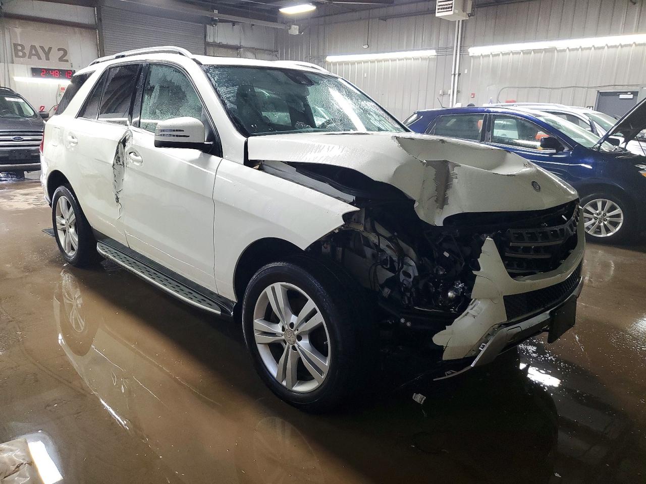 2013 Mercedes-benz Ml 350 4matic White vin: 4JGDA5HB6DA142706