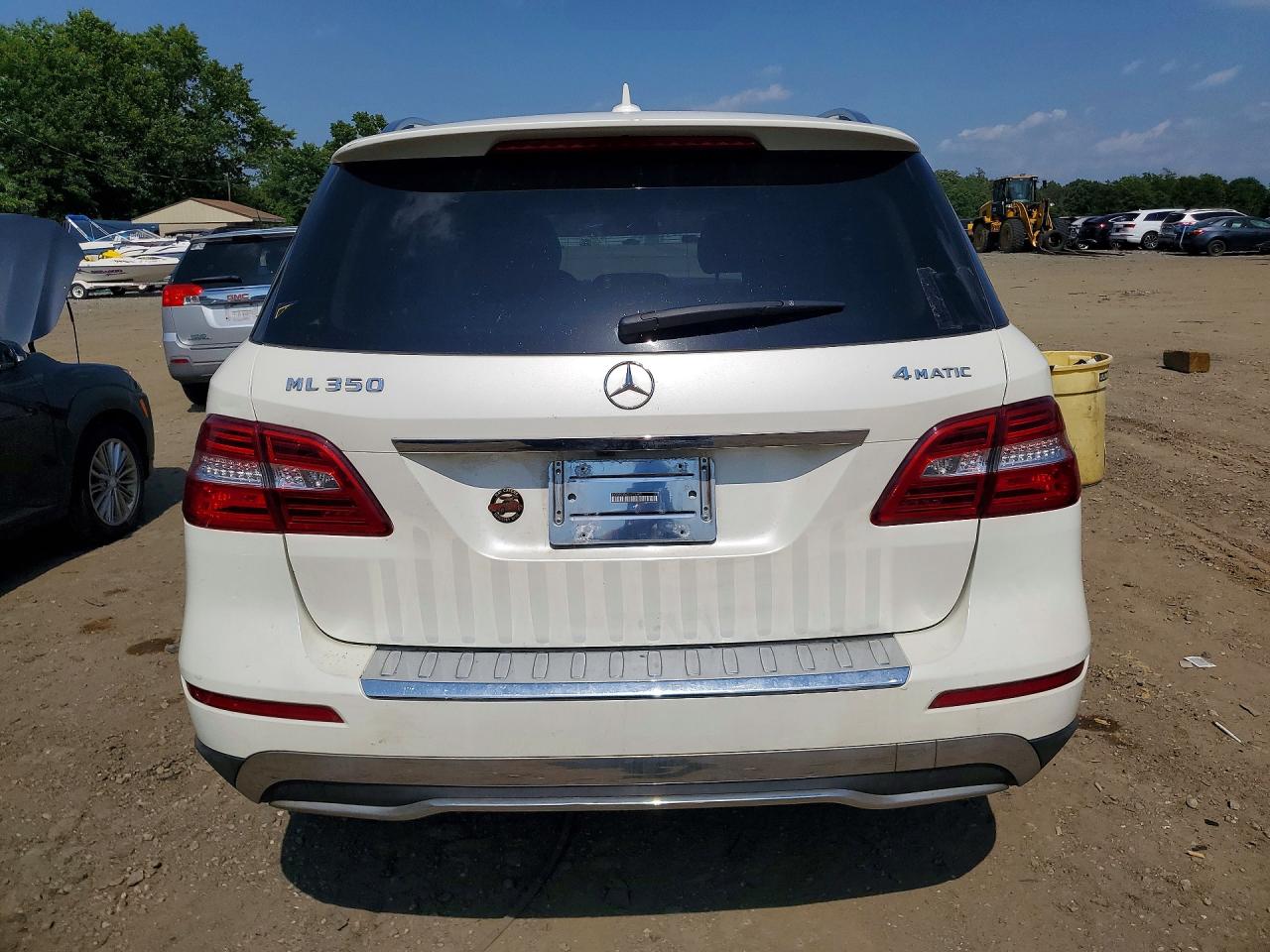 2013 Mercedes-benz Ml 350 4matic White vin: 4JGDA5HB6DA176760