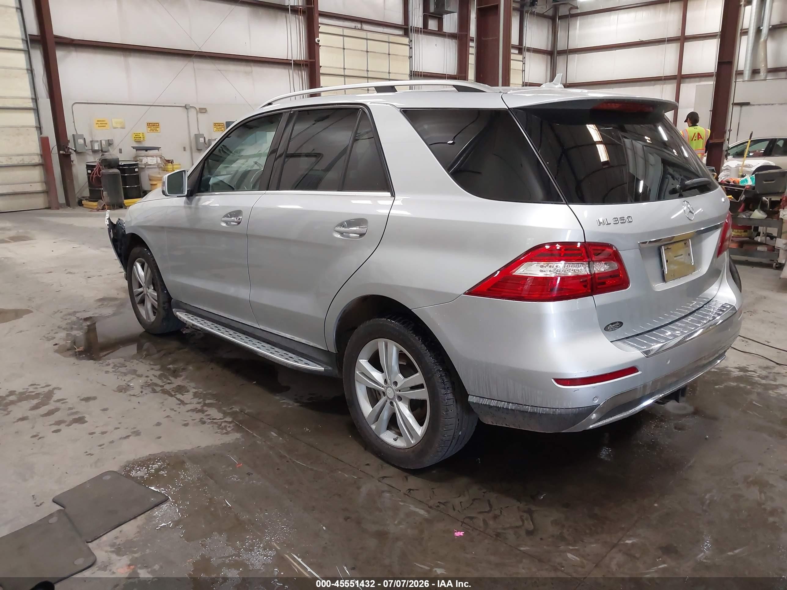 2013 Mercedes-benz Ml 350 4matic Серебряный vin: 4JGDA5HB6DA228615