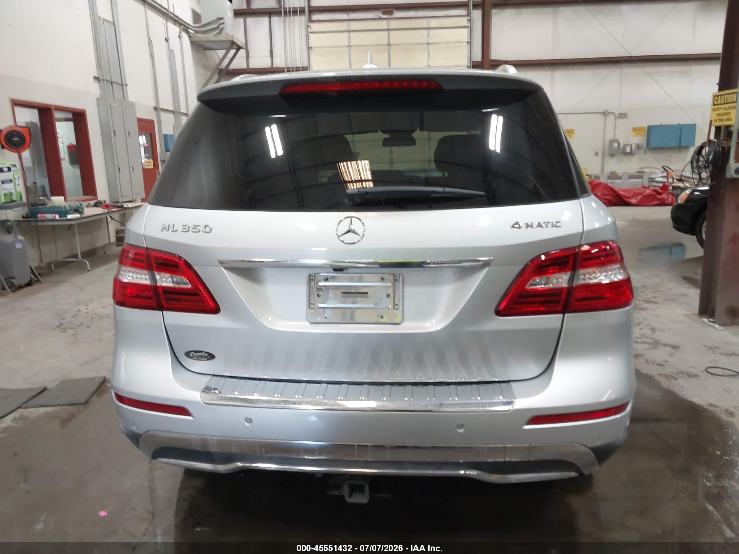 2013 Mercedes-benz Ml 350 4matic Серебряный vin: 4JGDA5HB6DA228615