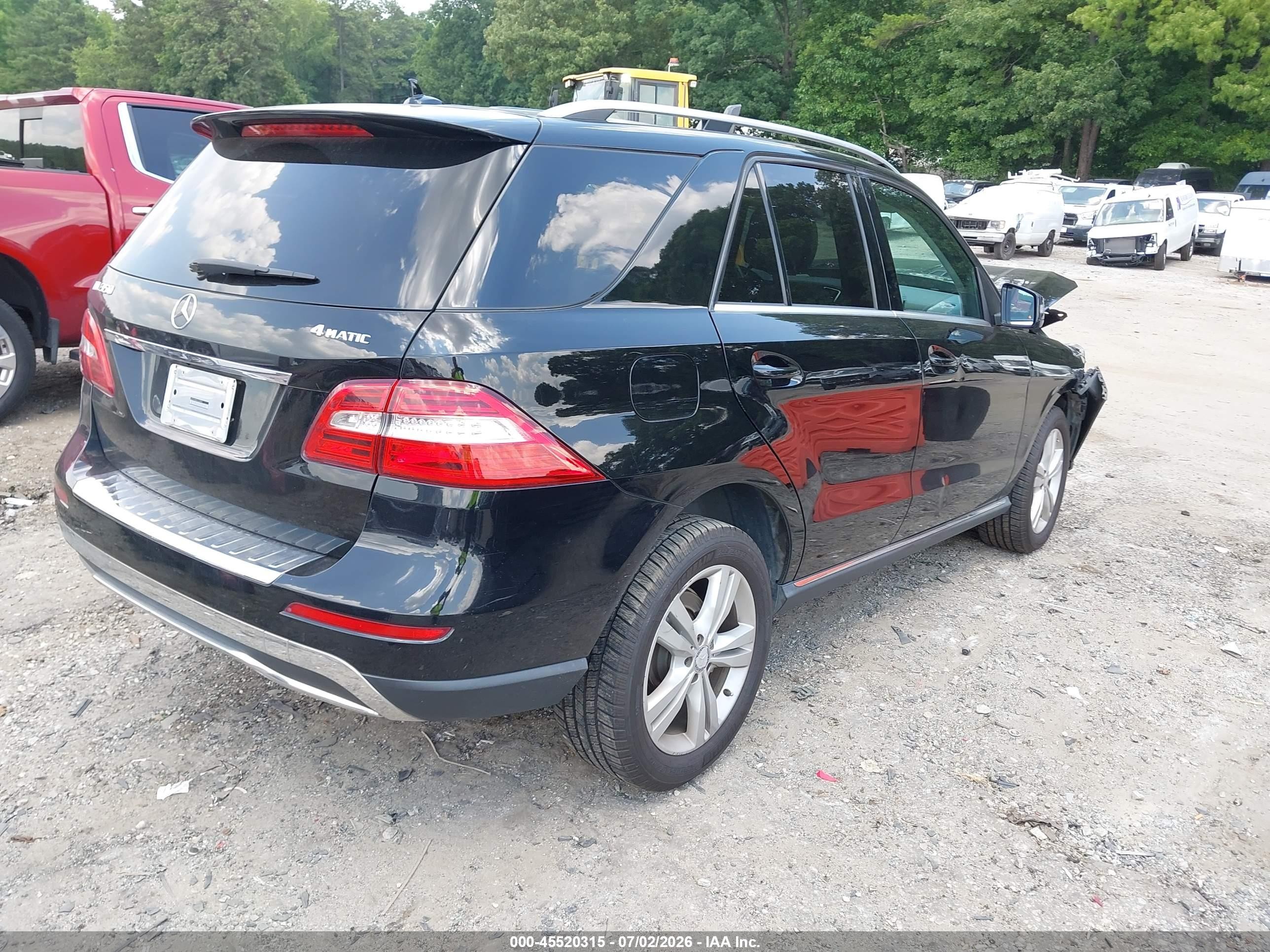 2013 Mercedes-benz Ml 350 4matic Black vin: 4JGDA5HB6DA235855