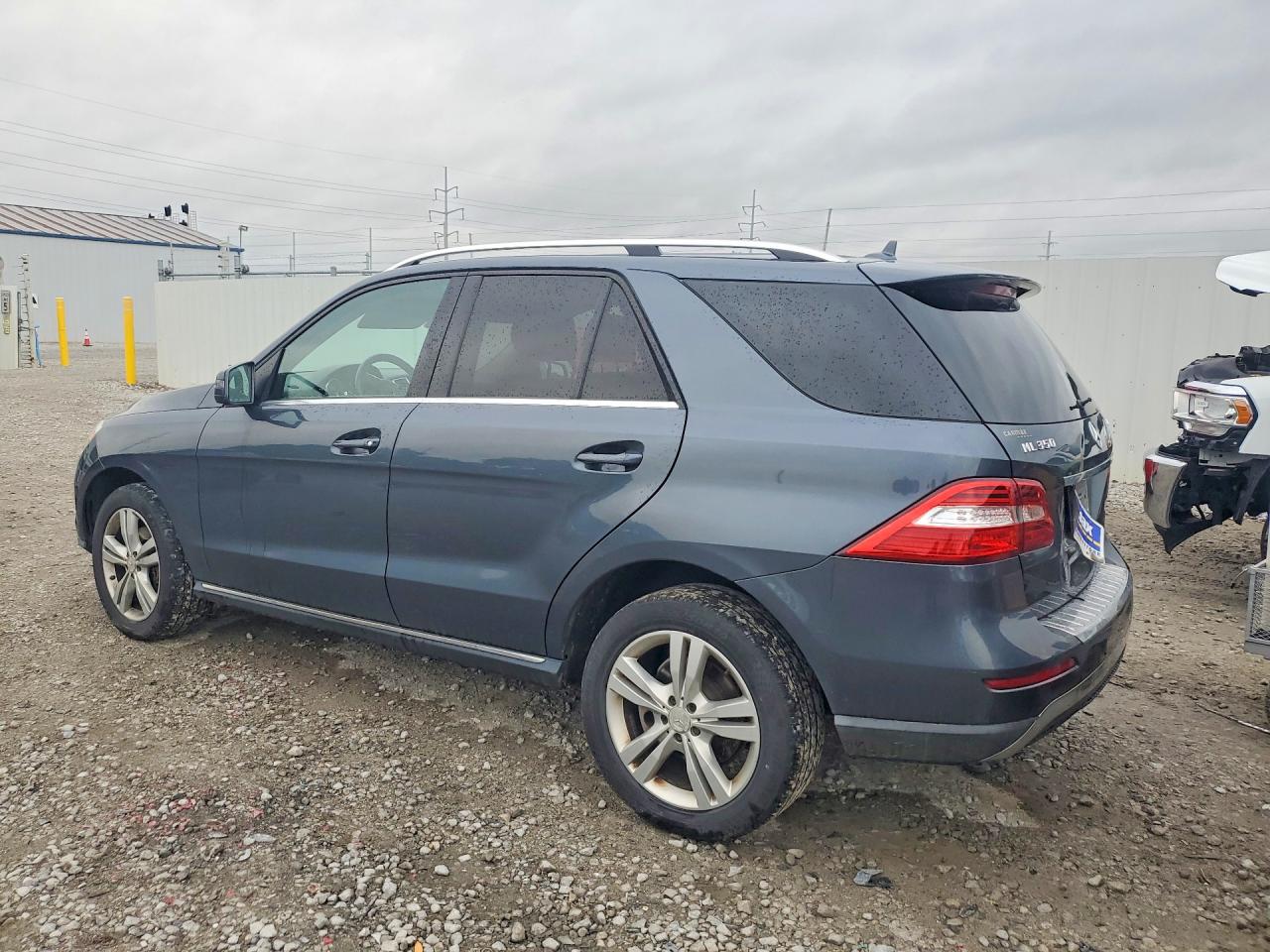2013 Mercedes-benz Ml 350 4matic Угольный vin: 4JGDA5HB6DA240327