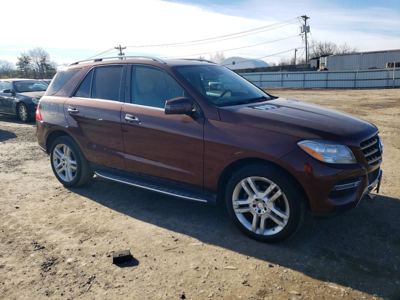 2013 Mercedes-benz M-class Red vin: 4JGDA5HB6DA249027