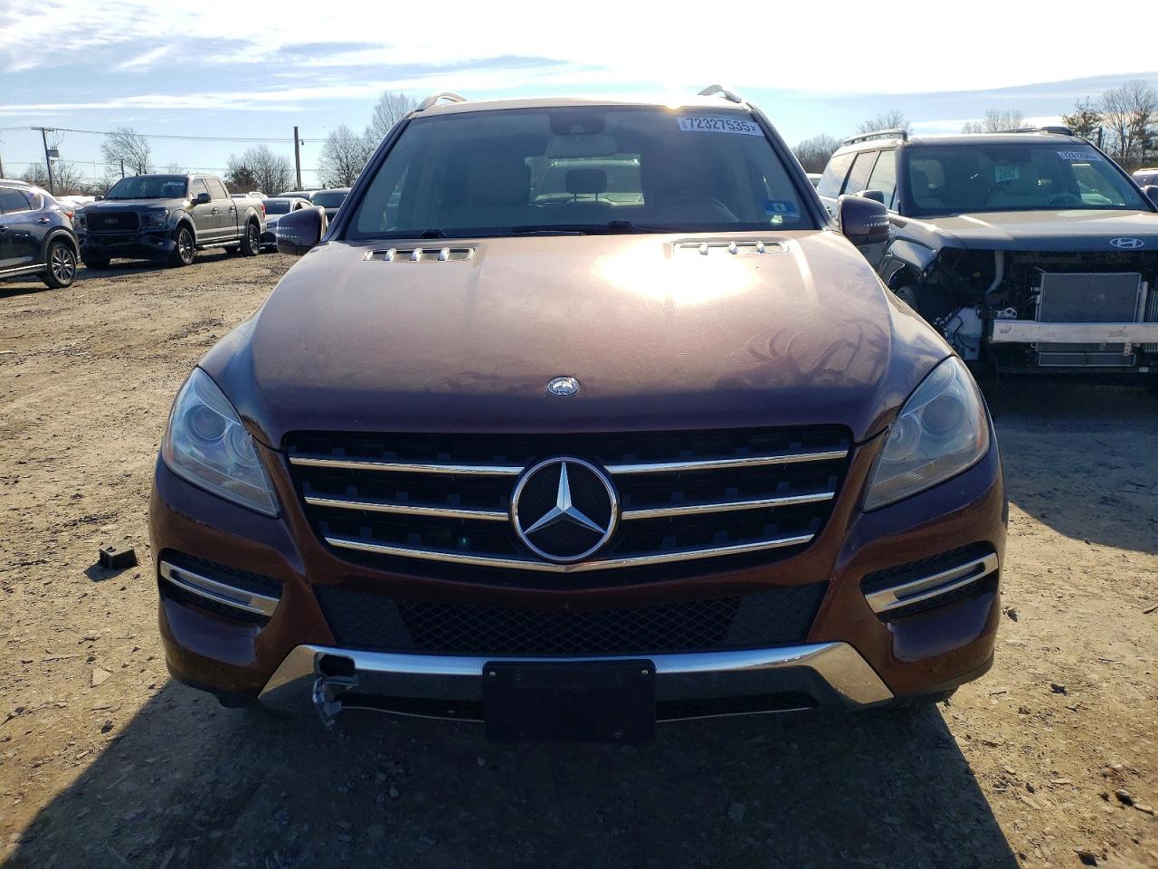 2013 Mercedes-benz M-class Red vin: 4JGDA5HB6DA249027