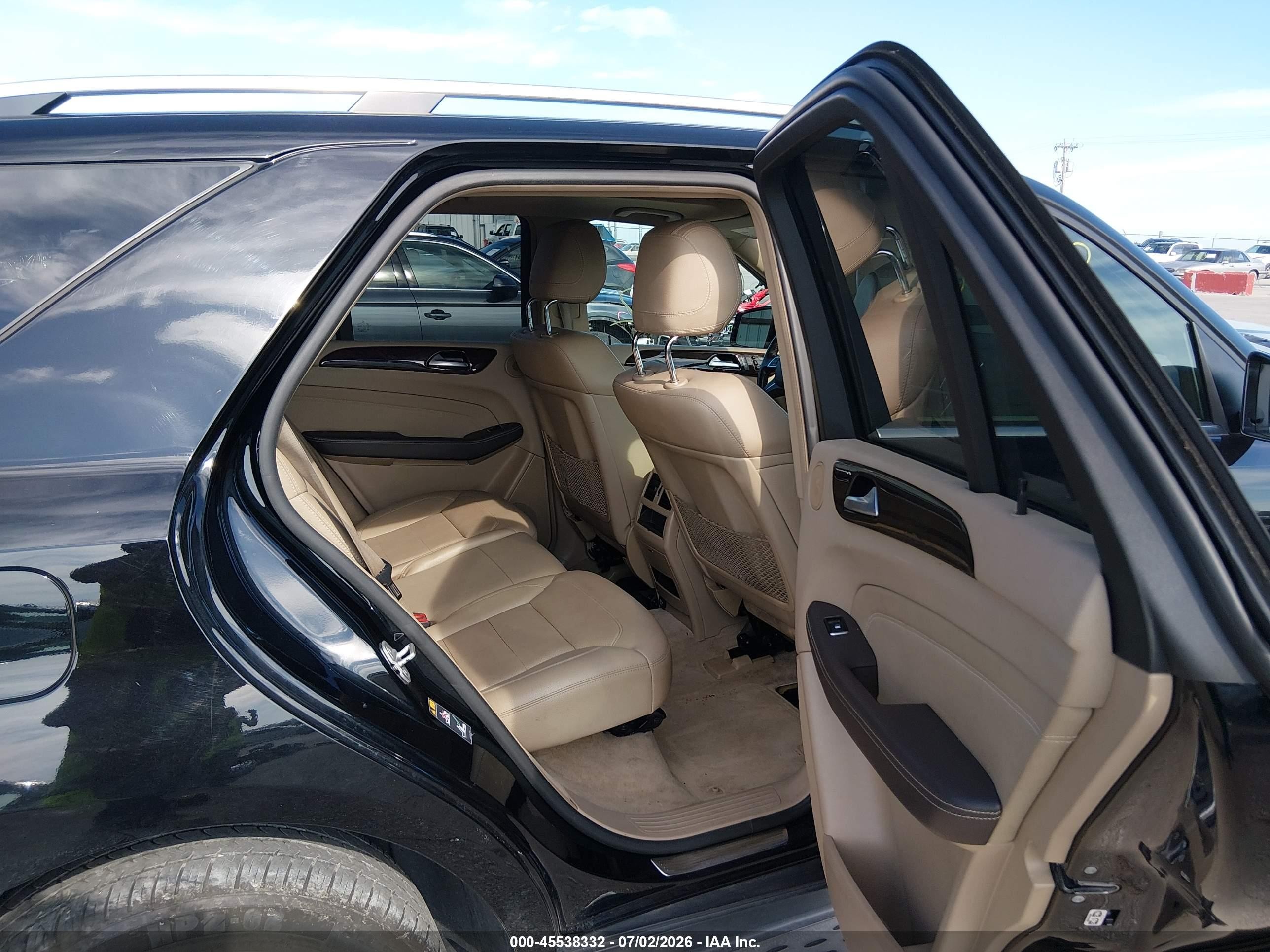 2014 Mercedes-benz Ml 350 4matic Black vin: 4JGDA5HB6EA274205