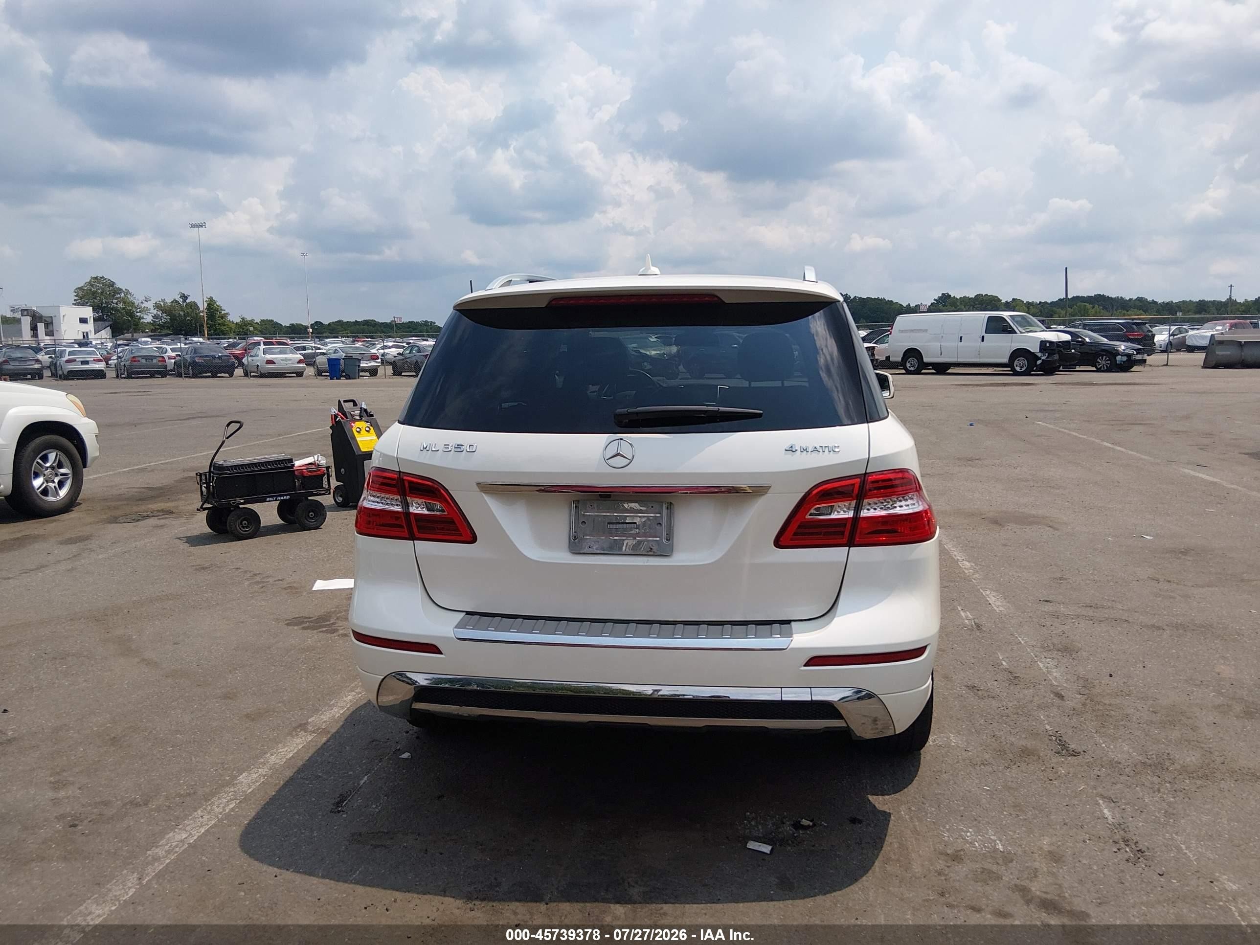 2014 Mercedes-benz Ml 350 4matic Белый vin: 4JGDA5HB6EA312287
