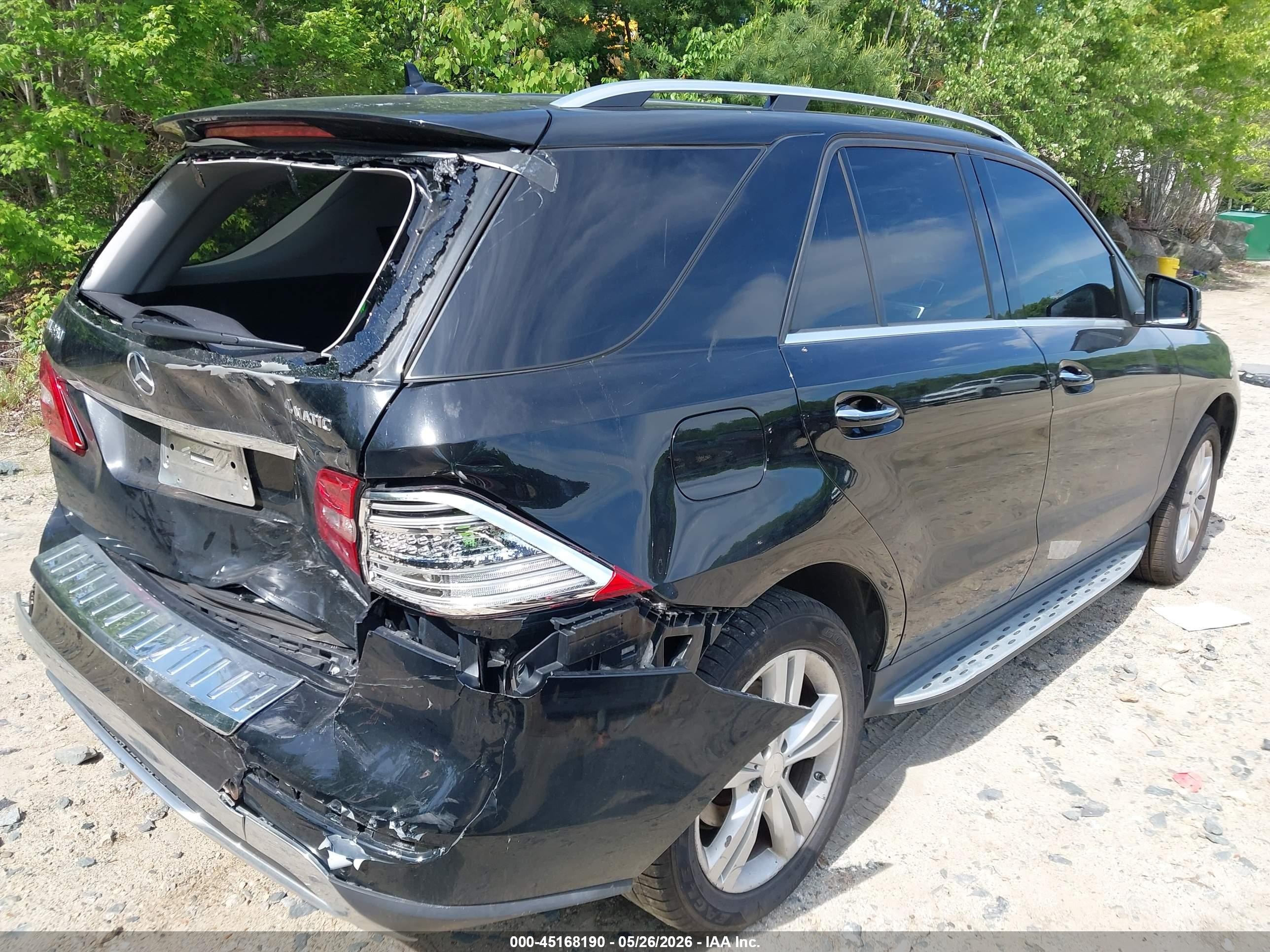 2015 Mercedes-benz Ml 350 4matic Черный vin: 4JGDA5HB6FA440658