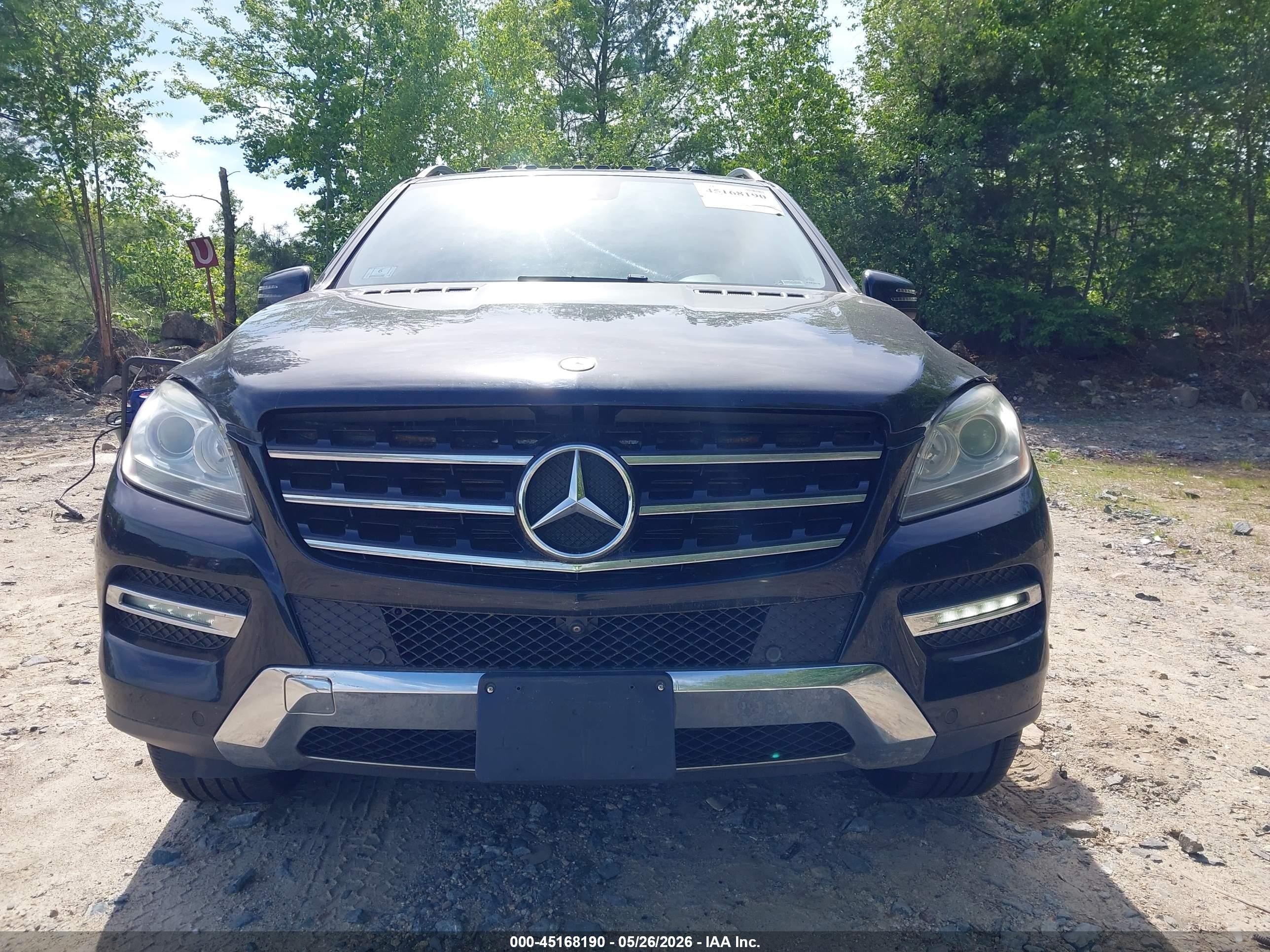 2015 Mercedes-benz Ml 350 4matic Черный vin: 4JGDA5HB6FA440658