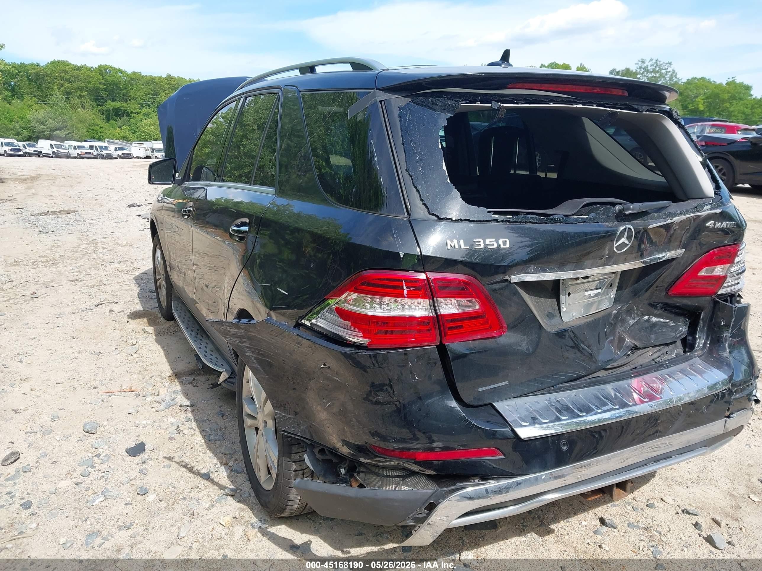 2015 Mercedes-benz Ml 350 4matic Черный vin: 4JGDA5HB6FA440658