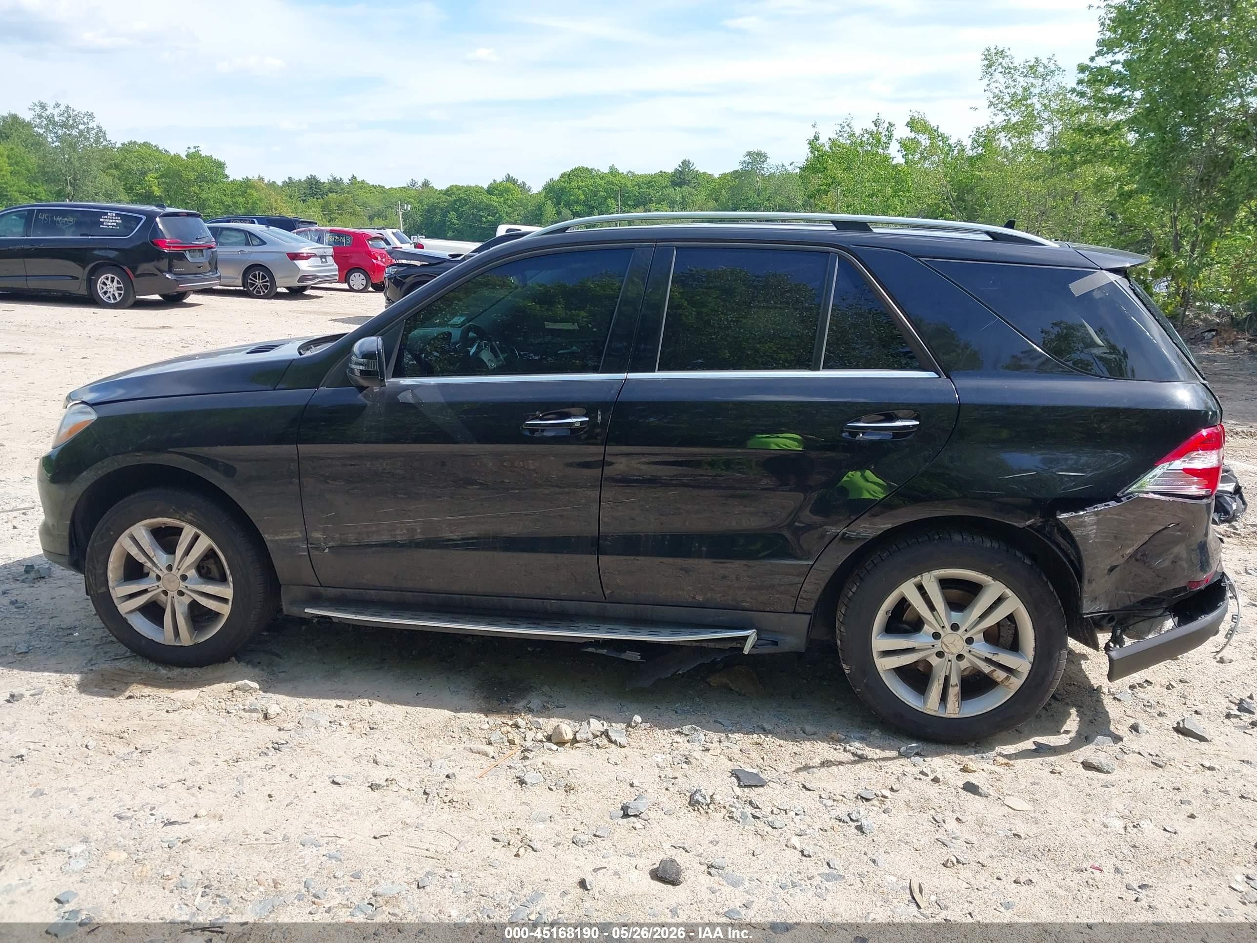 2015 Mercedes-benz Ml 350 4matic Черный vin: 4JGDA5HB6FA440658