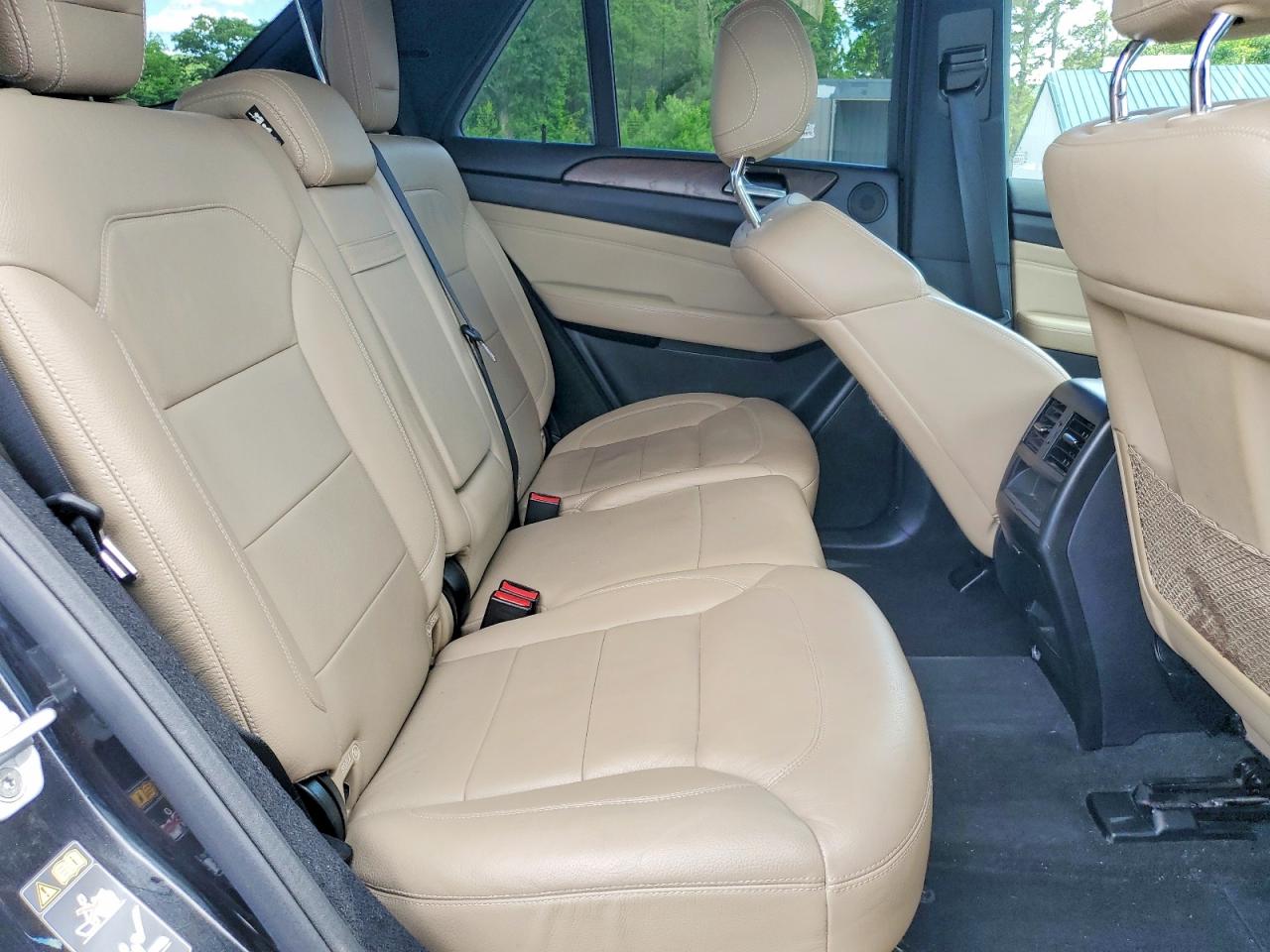 2015 Mercedes-benz Ml 350 4matic Black vin: 4JGDA5HB6FA493716