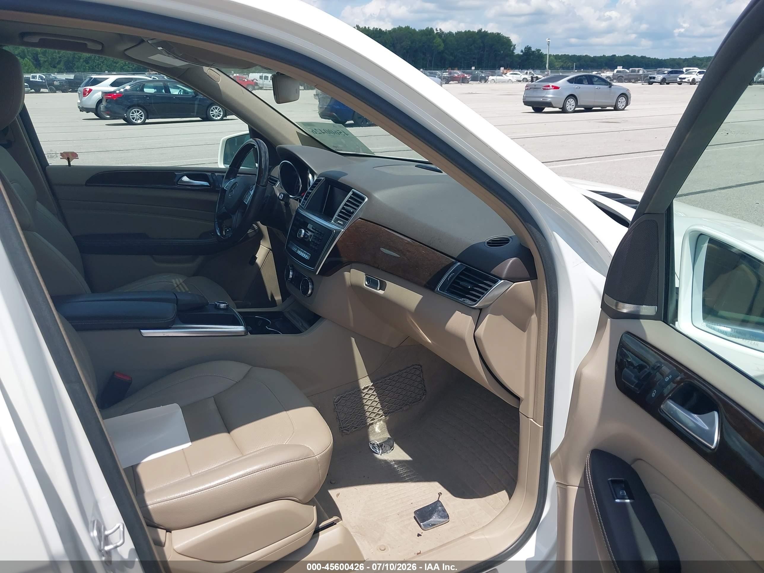 2015 Mercedes-benz Ml 350 4matic White vin: 4JGDA5HB6FA507114
