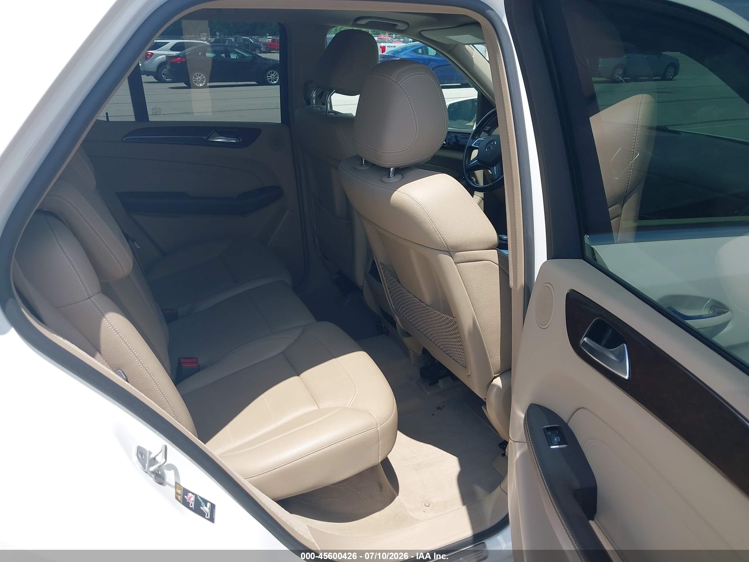 2015 Mercedes-benz Ml 350 4matic White vin: 4JGDA5HB6FA507114