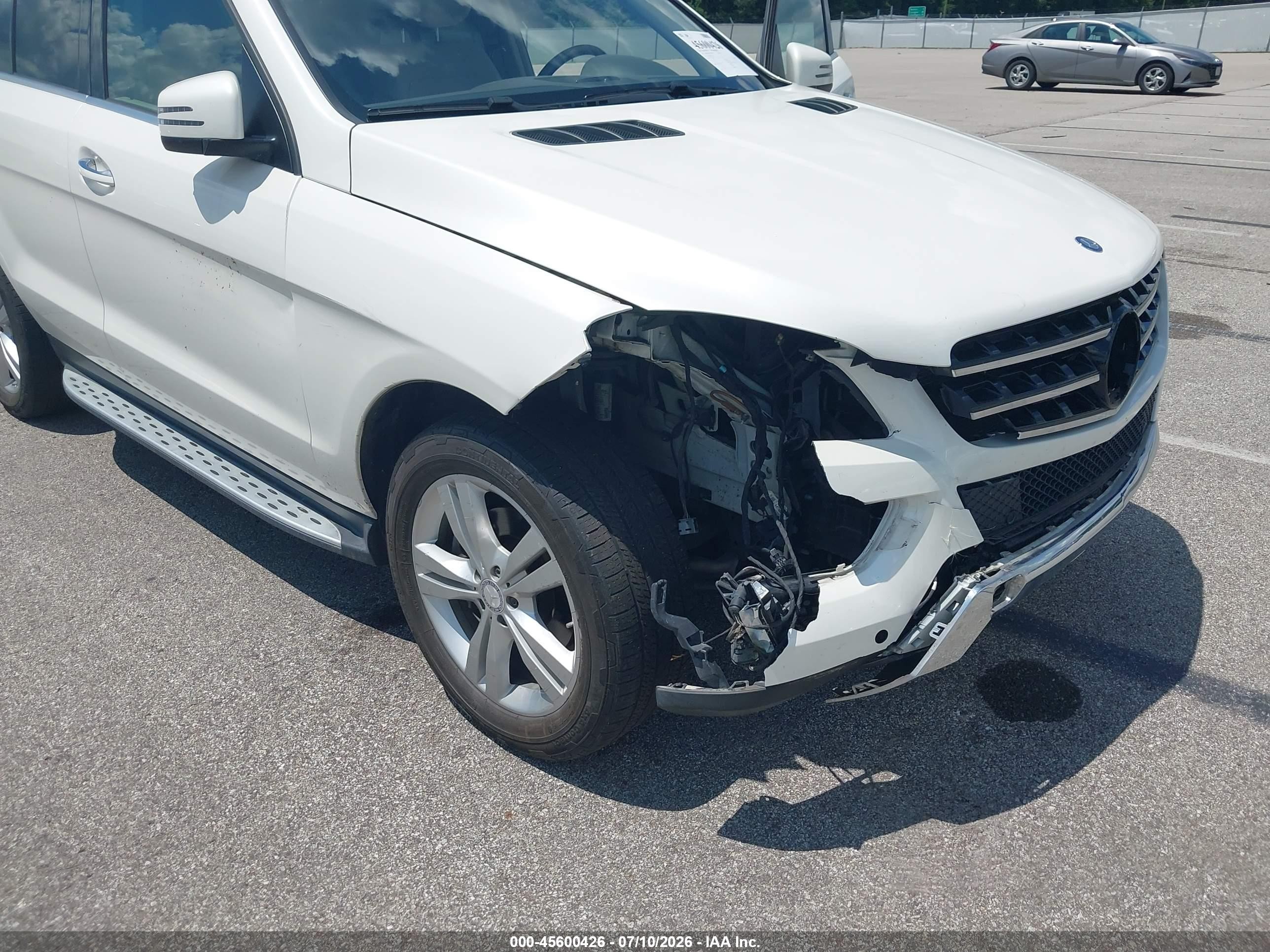 2015 Mercedes-benz Ml 350 4matic White vin: 4JGDA5HB6FA507114