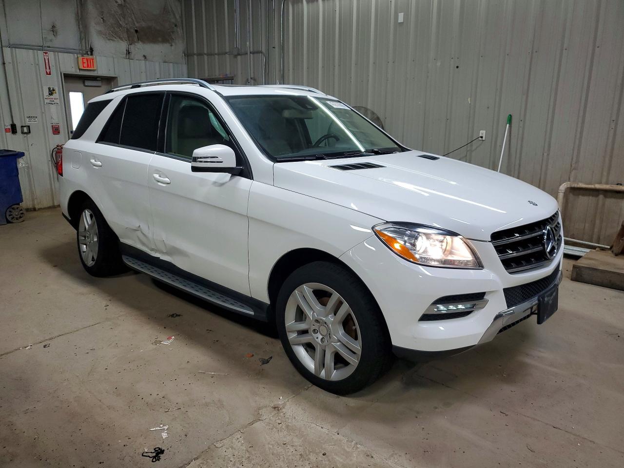 2015 Mercedes-benz Ml 350 4matic White vin: 4JGDA5HB6FA563215