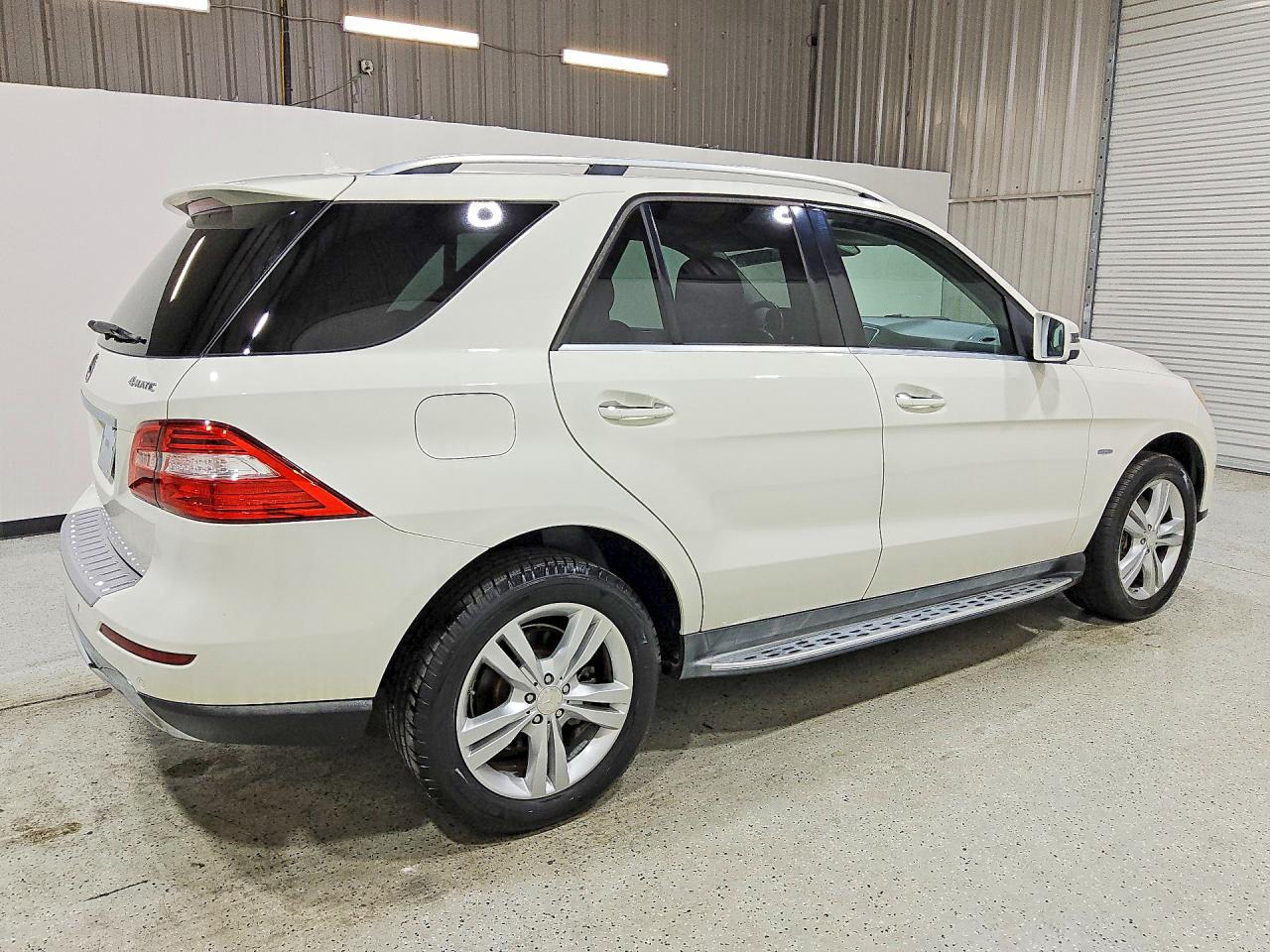 2012 Mercedes-benz Ml 350 4matic White vin: 4JGDA5HB7CA010391