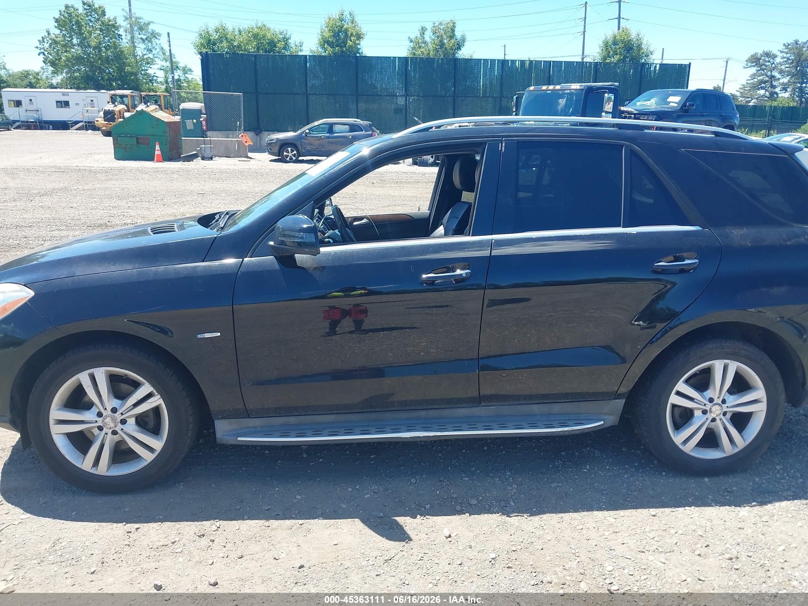 2012 Mercedes-benz Ml 350 4matic Черный vin: 4JGDA5HB7CA028793
