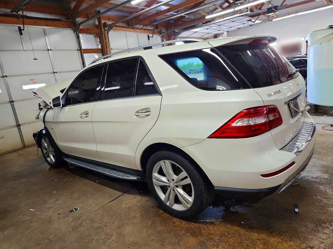 2012 Mercedes-benz Ml 350 4matic White vin: 4JGDA5HB7CA057176