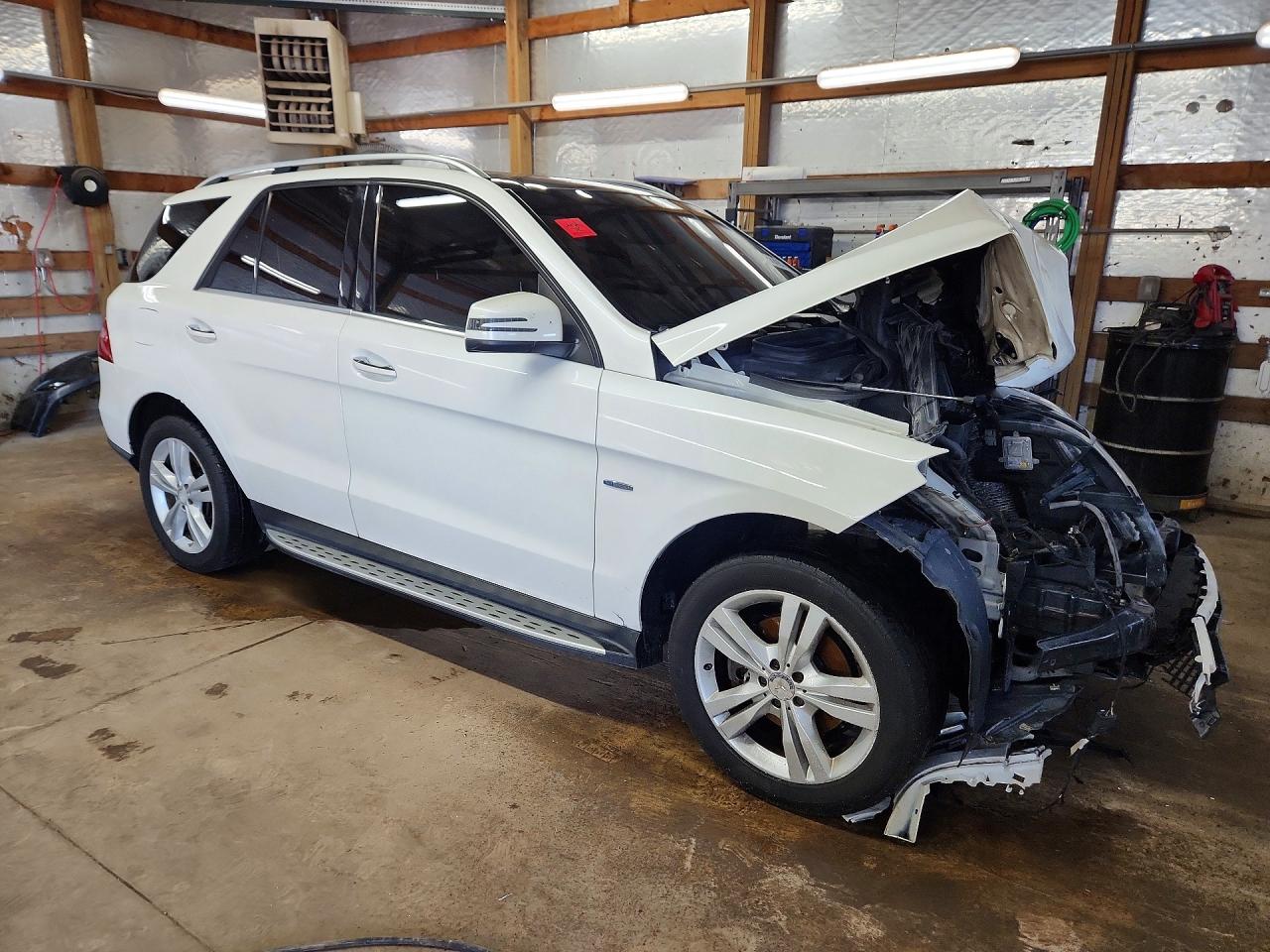 2012 Mercedes-benz Ml 350 4matic White vin: 4JGDA5HB7CA057176