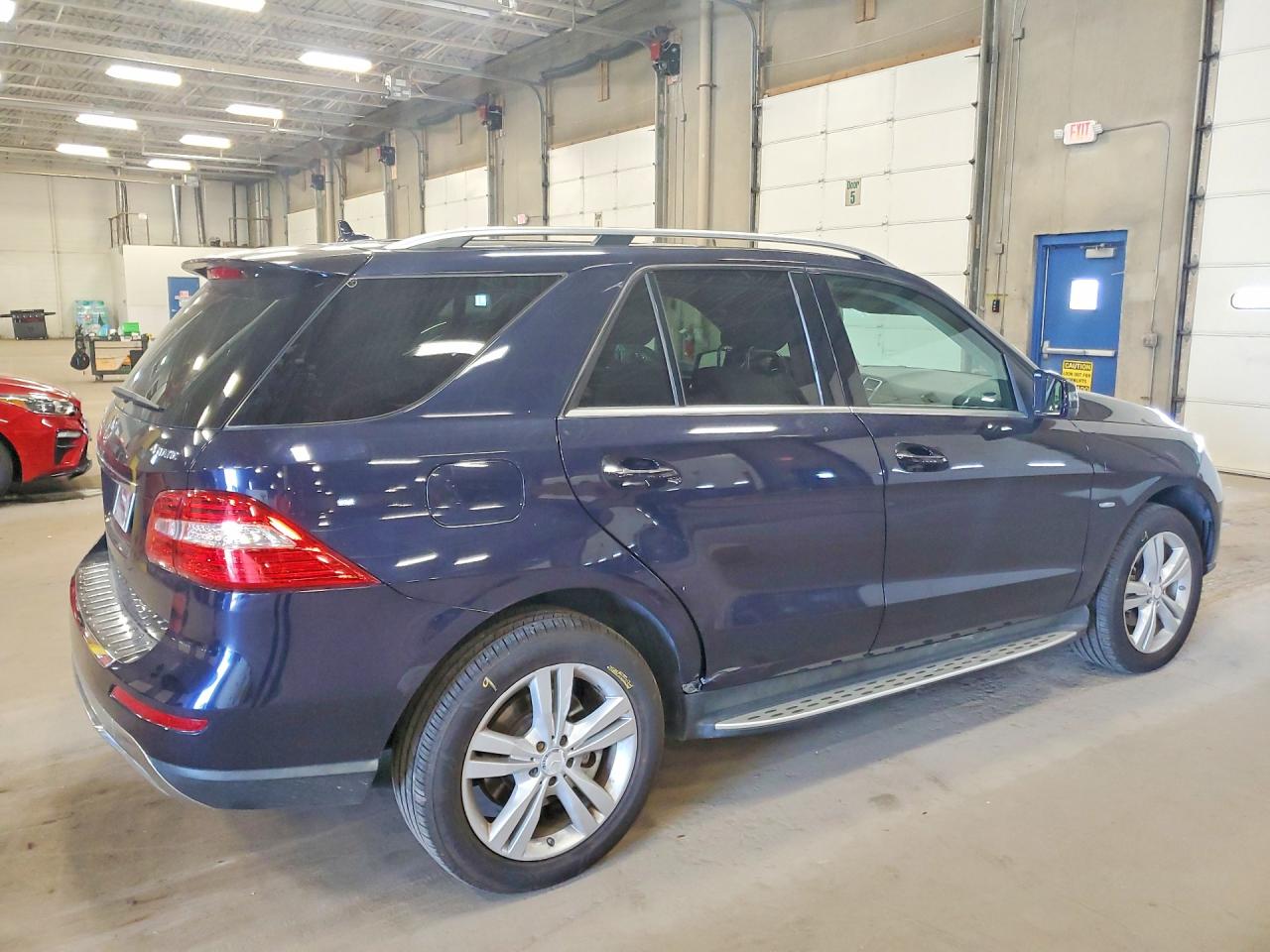 2012 Mercedes-benz Ml 350 4matic Черный vin: 4JGDA5HB7CA059509