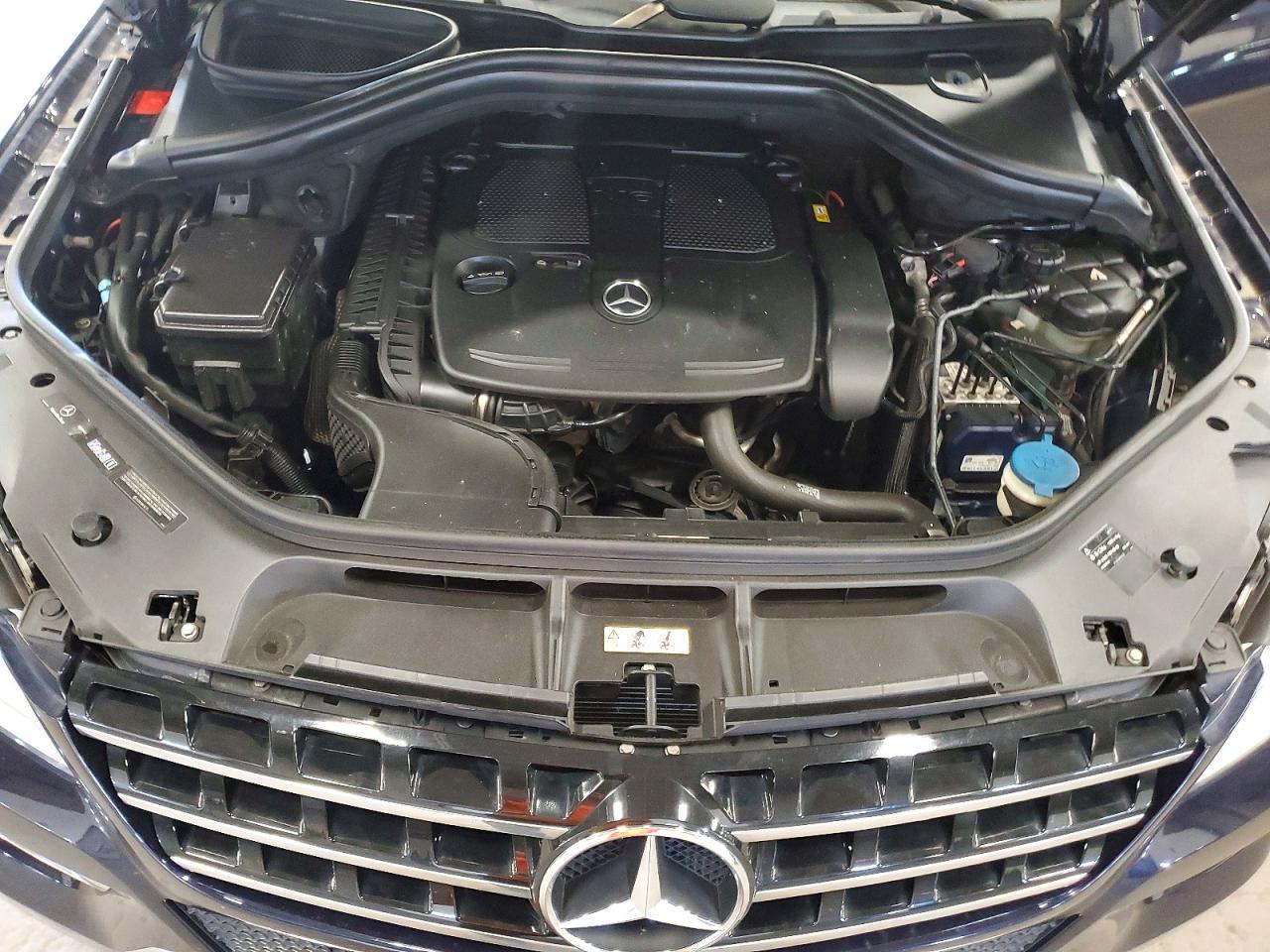 2012 Mercedes-benz Ml 350 4matic Черный vin: 4JGDA5HB7CA059509