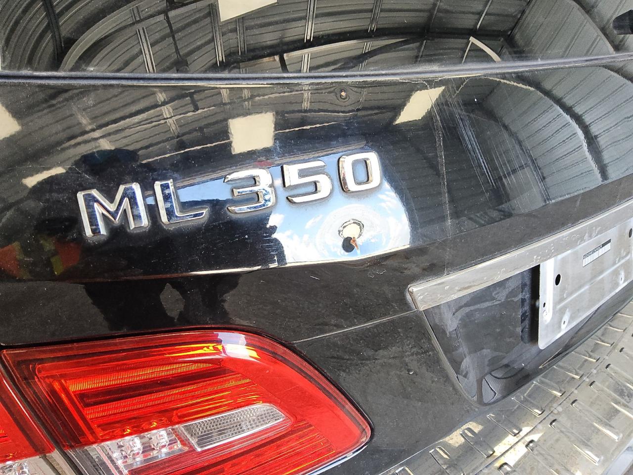 2012 Mercedes-benz Ml 350 4matic Black vin: 4JGDA5HB7CA090629 Damage: Lift Gate, Dent(S) W/ Paint Dmg, 2 To 3 Inches