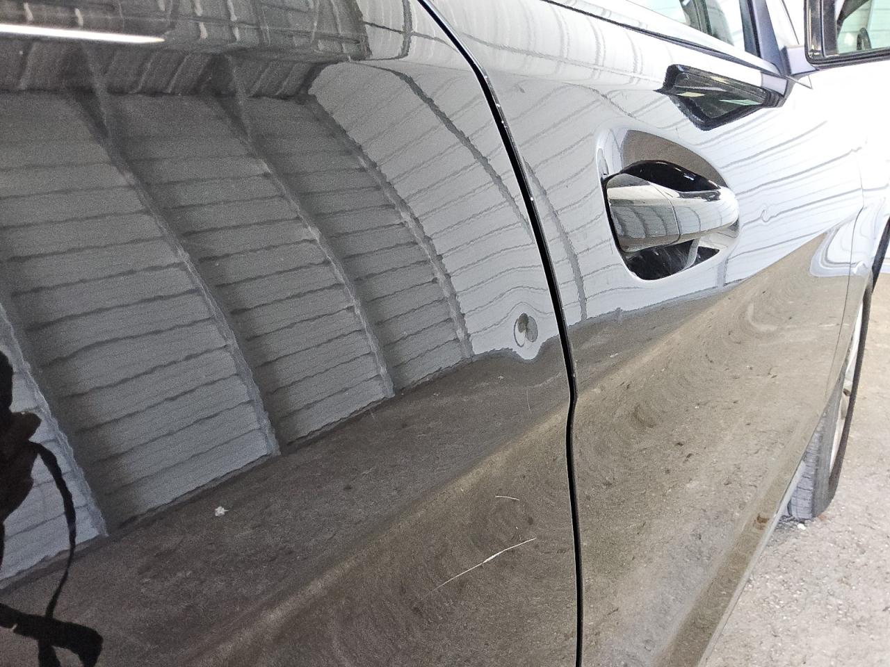 2012 Mercedes-benz Ml 350 4matic Black vin: 4JGDA5HB7CA090629 Damage: Right Rear Door, Dent(S) W/No Paint Dmg, 2 To 3 Inches