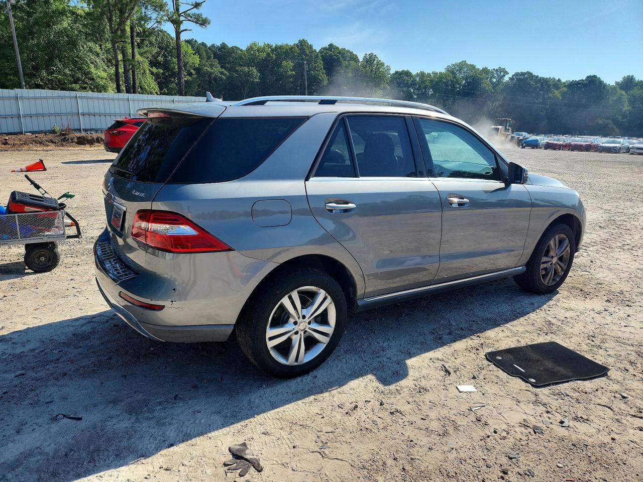 2013 Mercedes-benz Ml 350 4matic Silver vin: 4JGDA5HB7DA212097
