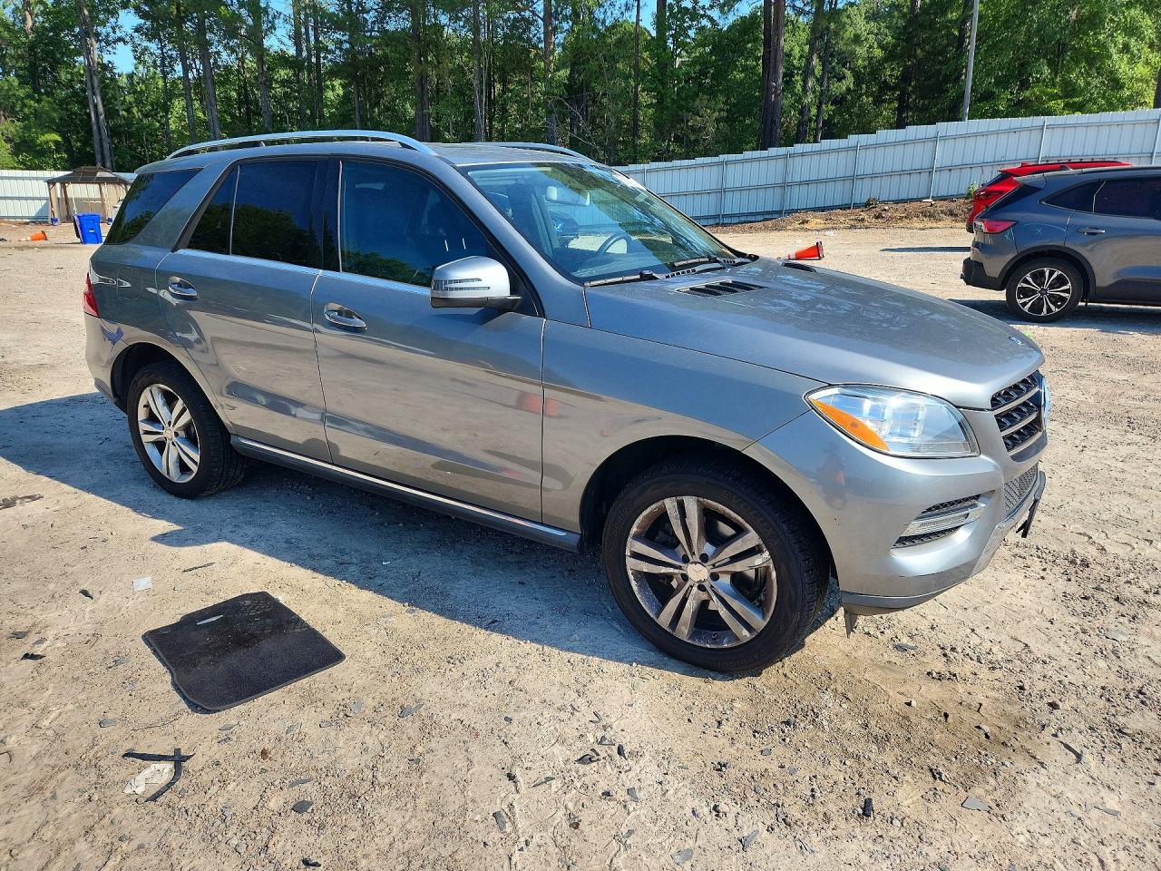 2013 Mercedes-benz Ml 350 4matic Silver vin: 4JGDA5HB7DA212097