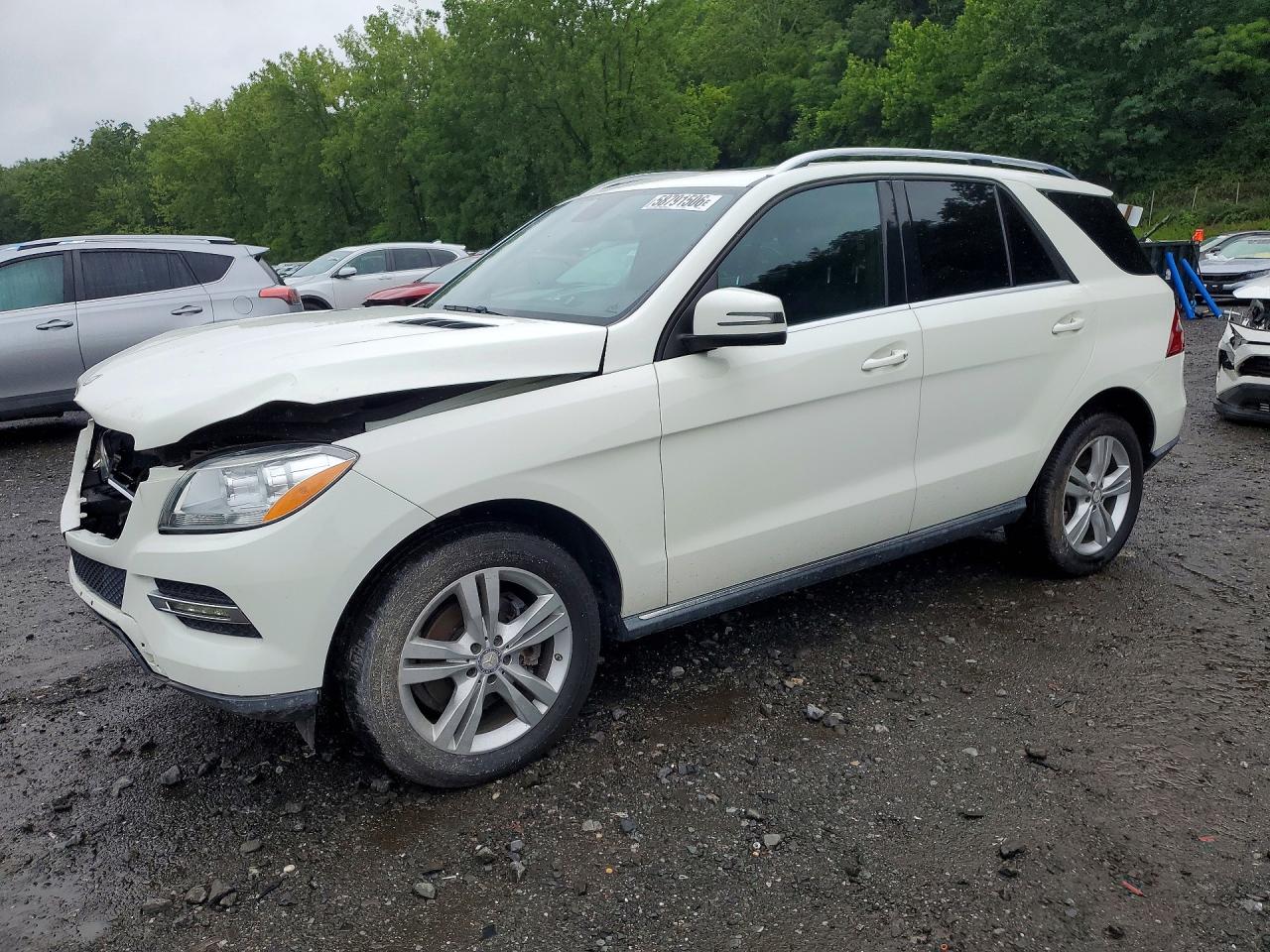 2013 Mercedes-benz Ml 350 4matic White vin: 4JGDA5HB7DA229255