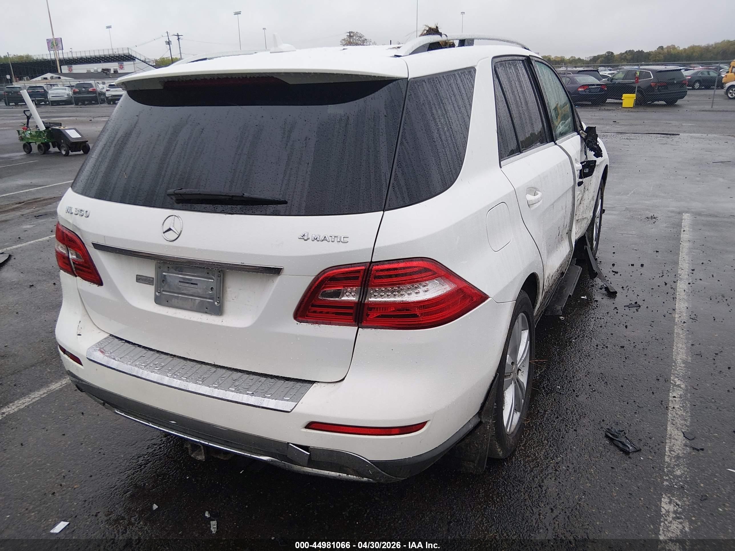 2014 Mercedes-benz Ml 350 4matic Белый vin: 4JGDA5HB7EA314808