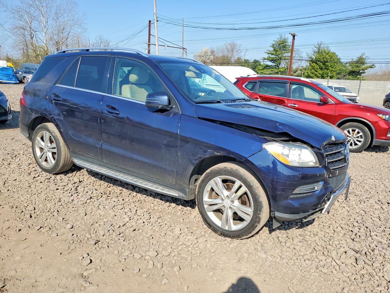 2014 Mercedes-benz Ml 350 4matic Blue vin: 4JGDA5HB7EA363930