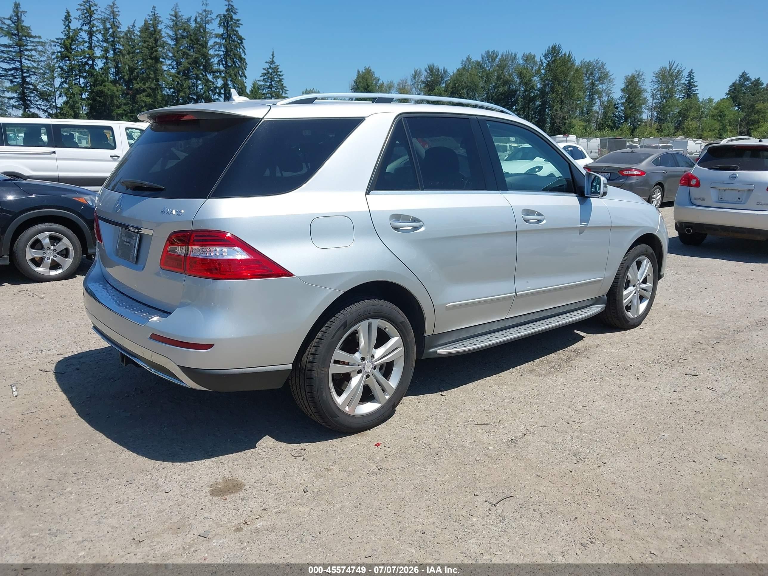 2014 Mercedes-benz Ml 350 4matic Silver vin: 4JGDA5HB7EA377651