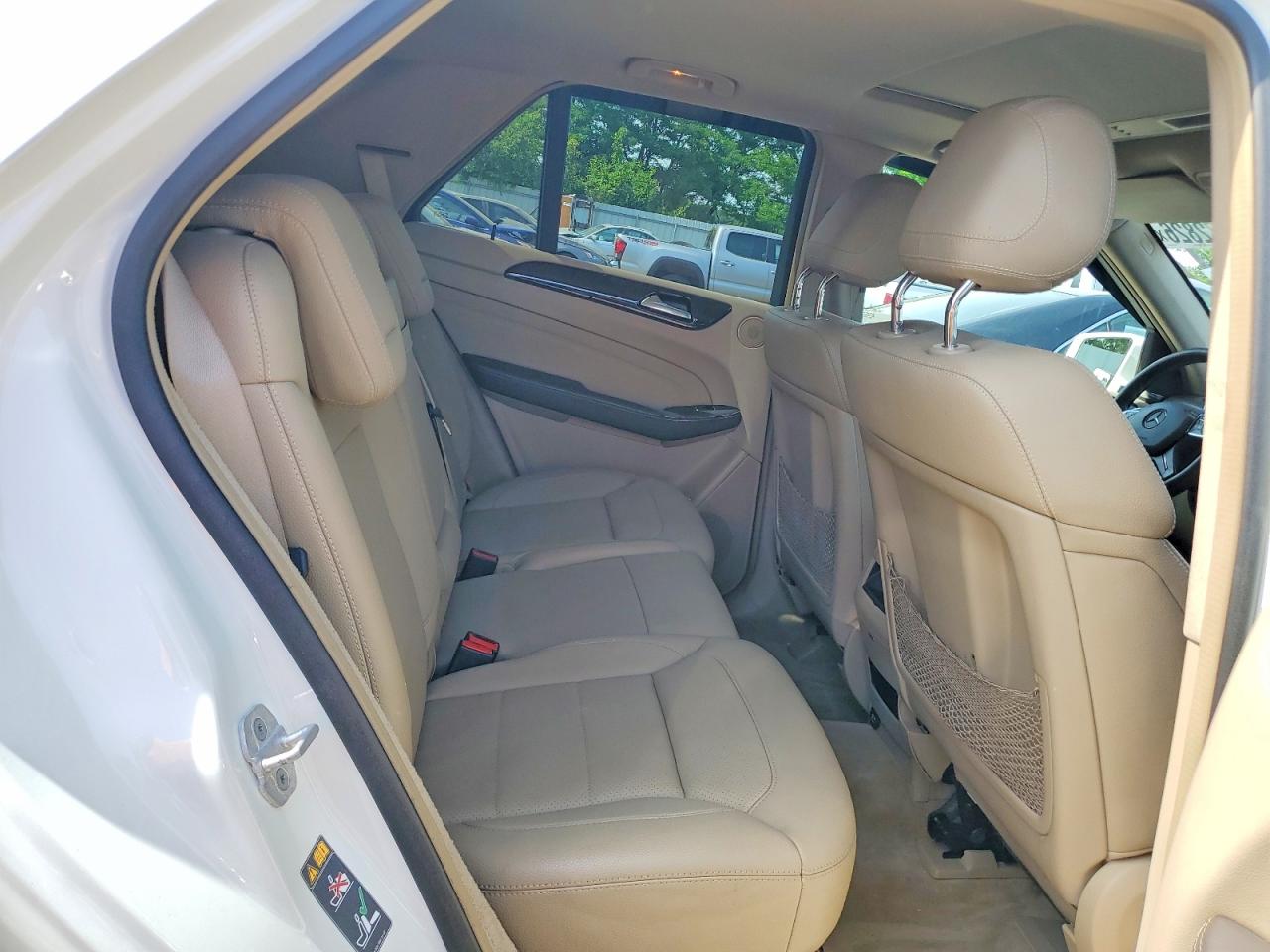 2015 Mercedes-benz Ml 350 4matic White vin: 4JGDA5HB7FA466198