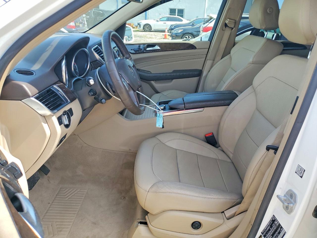 2015 Mercedes-benz Ml 350 4matic White vin: 4JGDA5HB7FA466198